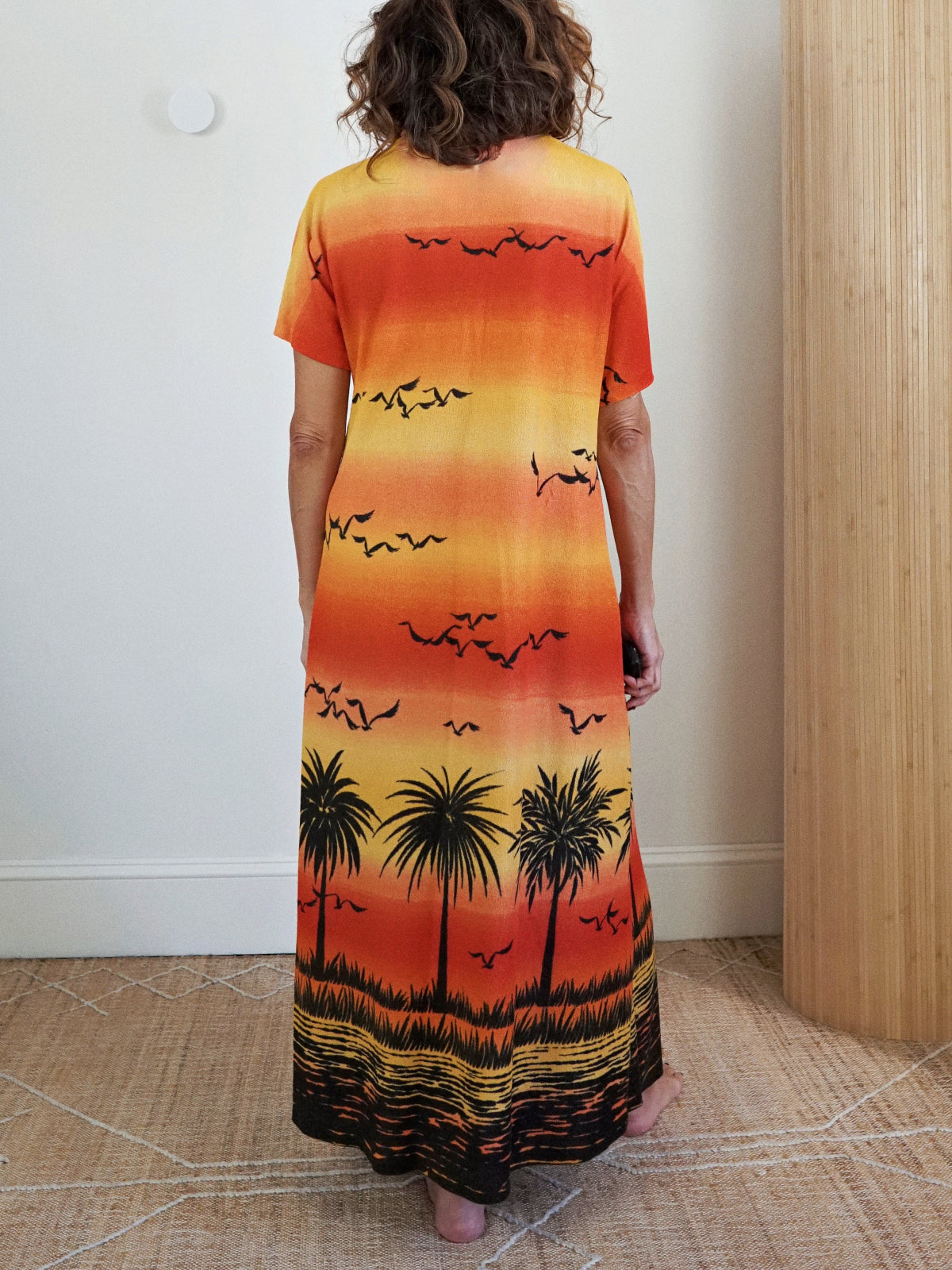 Vintage 70's Sunset Maxi Dress-closiTherapi | vinTage