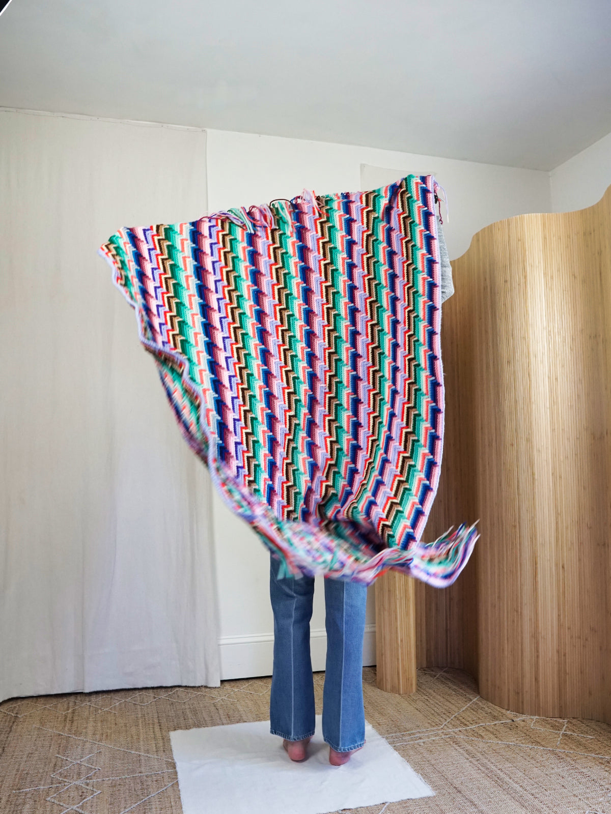 Vintage 70's Wavelength Fringe Blanket-closiTherapi | vinTage