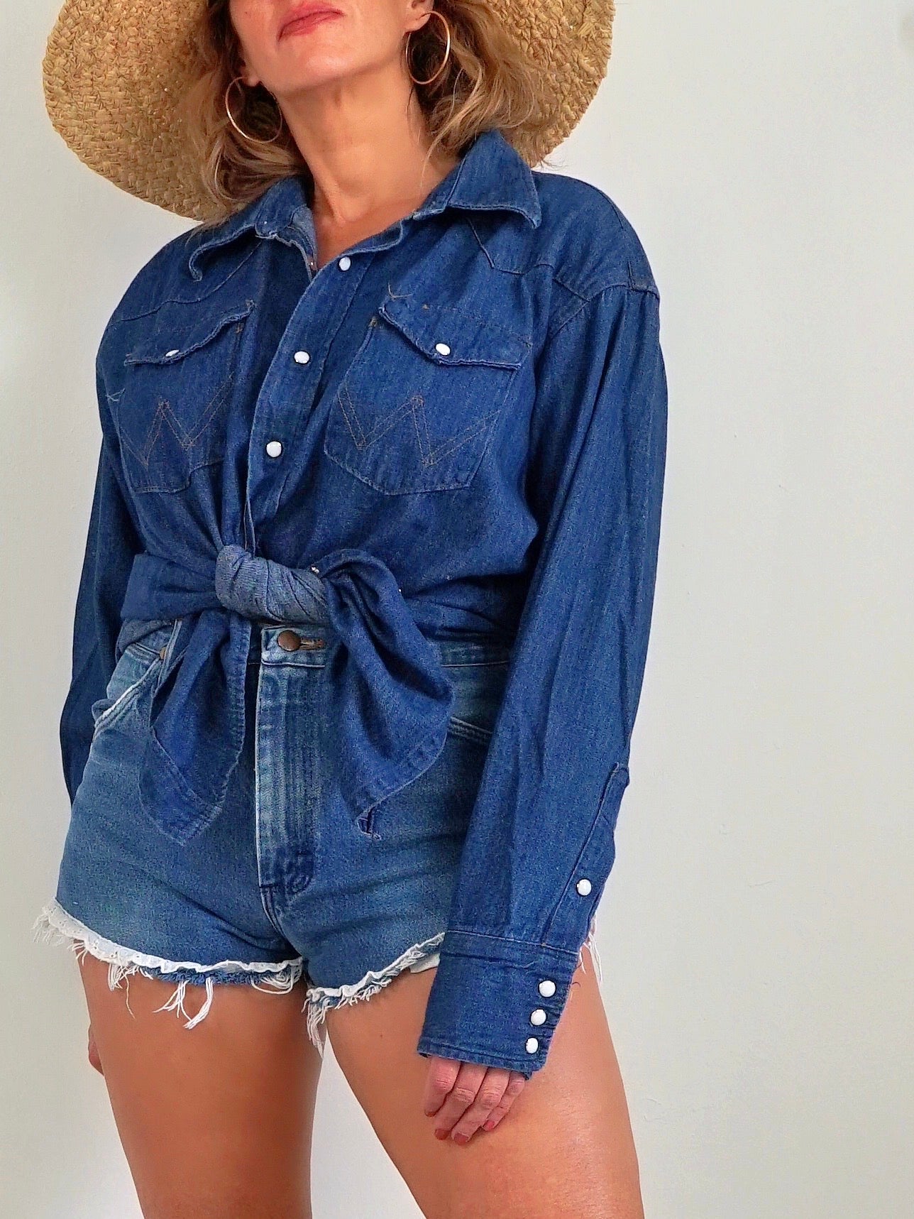 Vintage 70's Wrangler Sanforized Denim Shirt-closiTherapi | vinTage