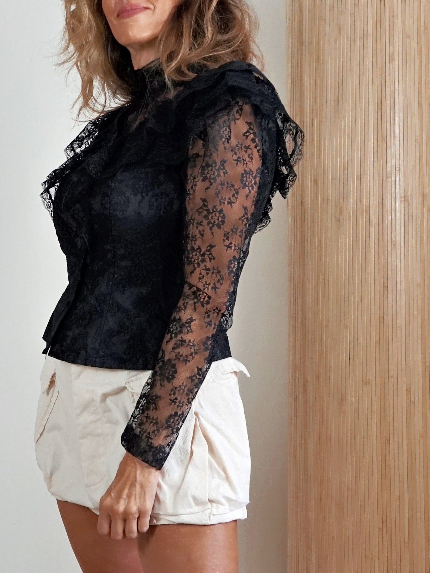 Vintage 80's Black Lace Blouse-closiTherapi | vinTage