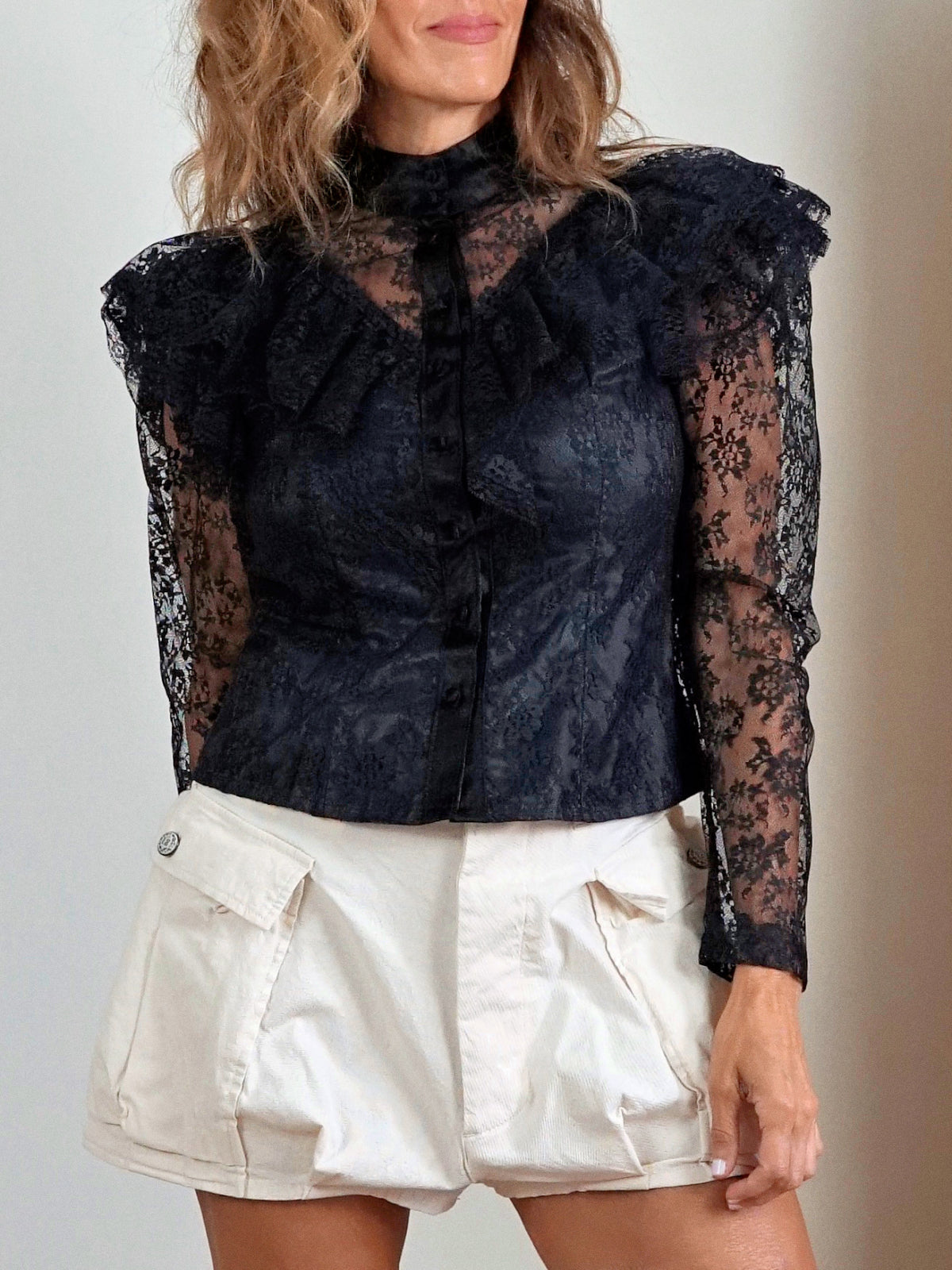 Vintage 80's Black Lace Blouse-closiTherapi | vinTage
