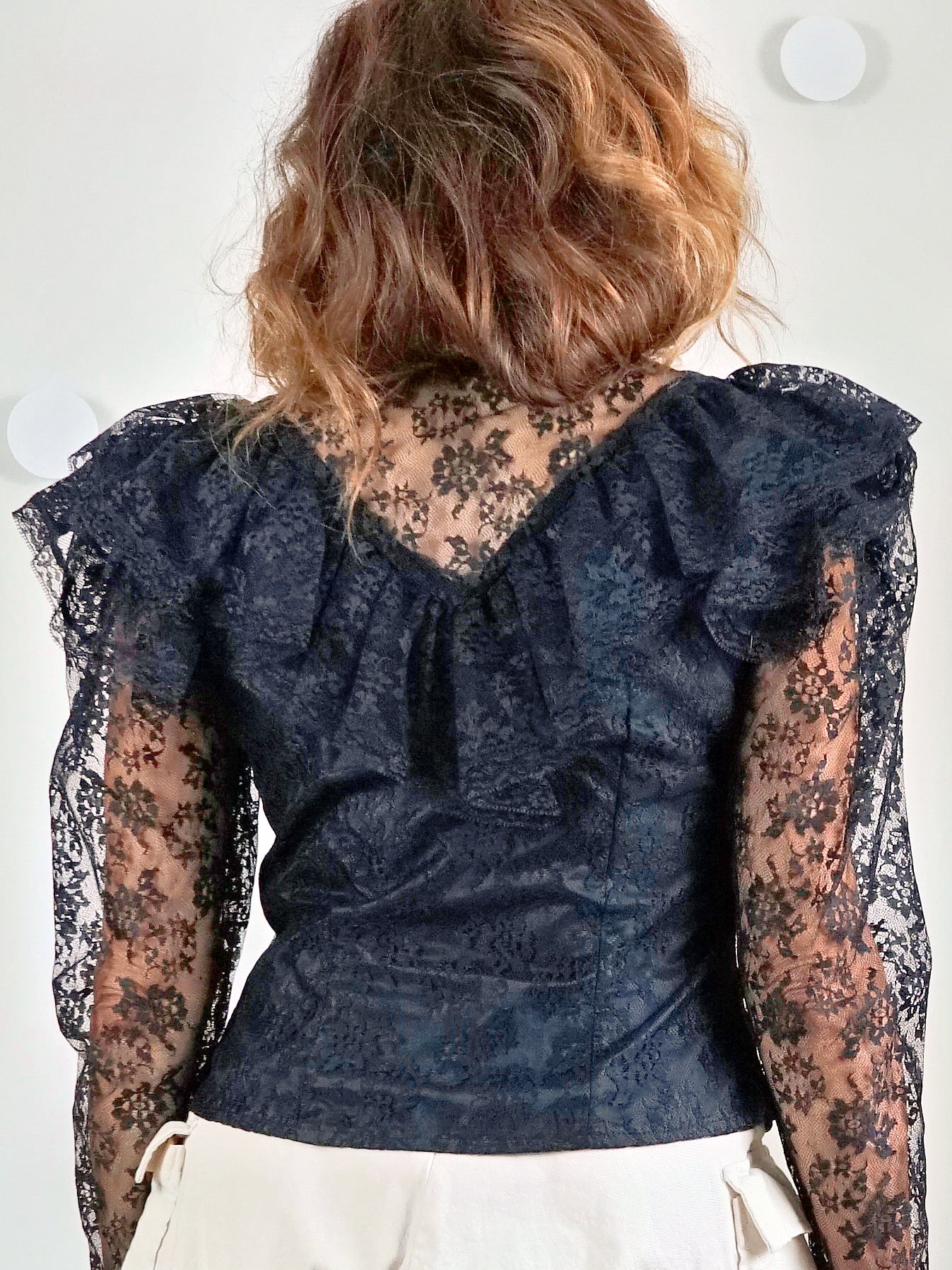 Vintage 80's Black Lace Blouse-closiTherapi | vinTage