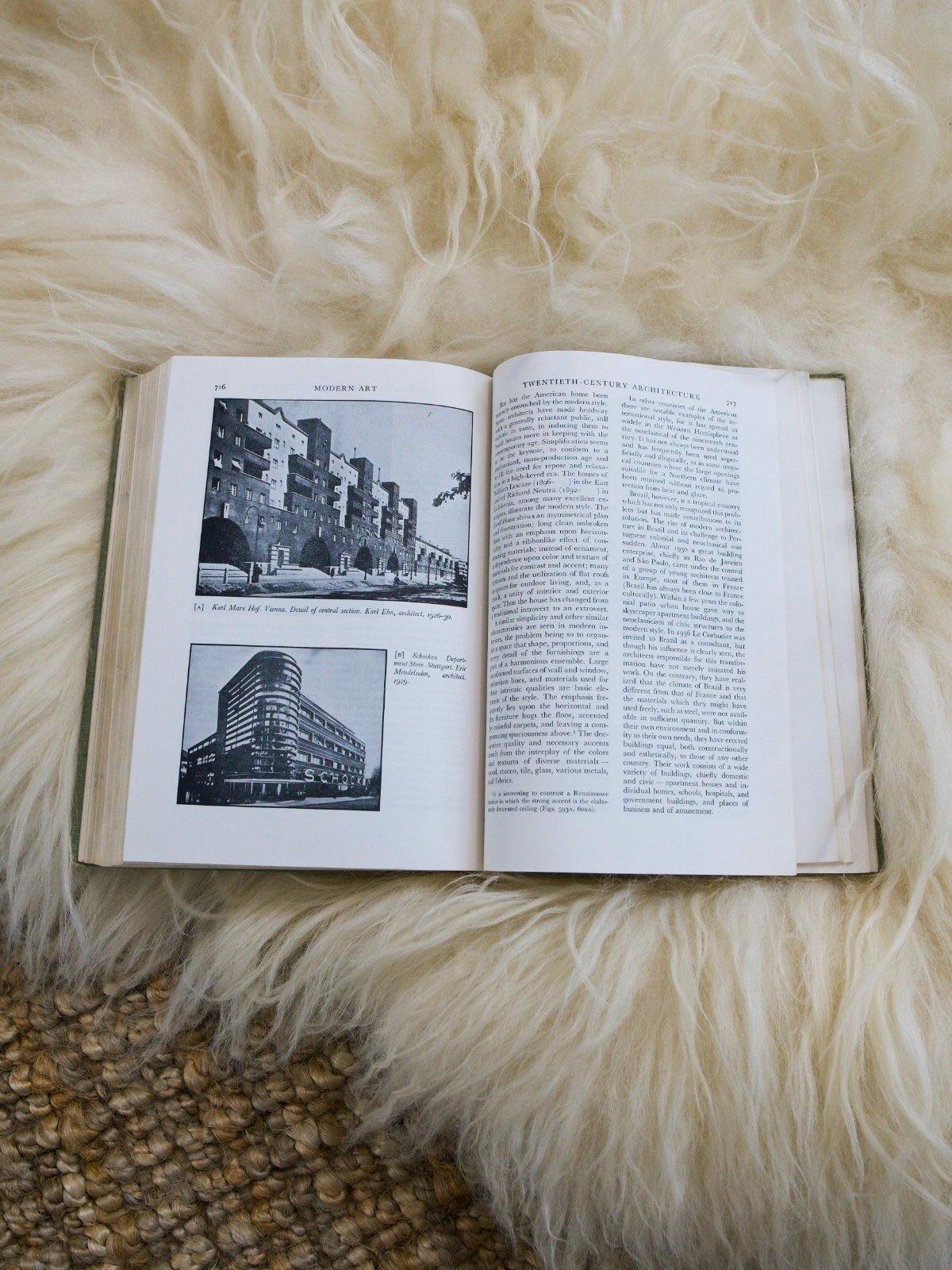 1948 Art Through The Ages Book-closiTherapi | vinTage