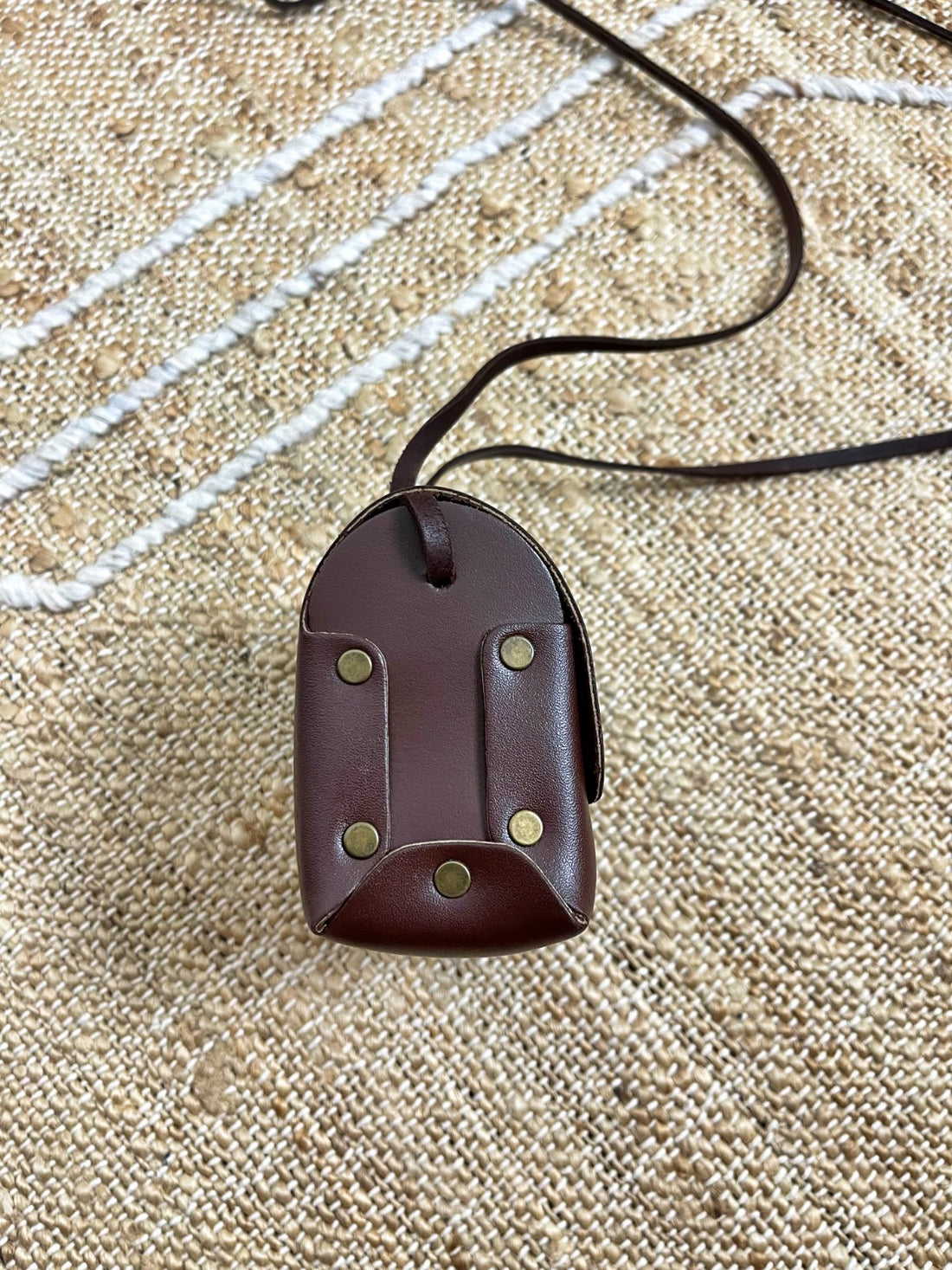 Handmade Carob Mini Leather Box Bag-closiTherapi | vinTage