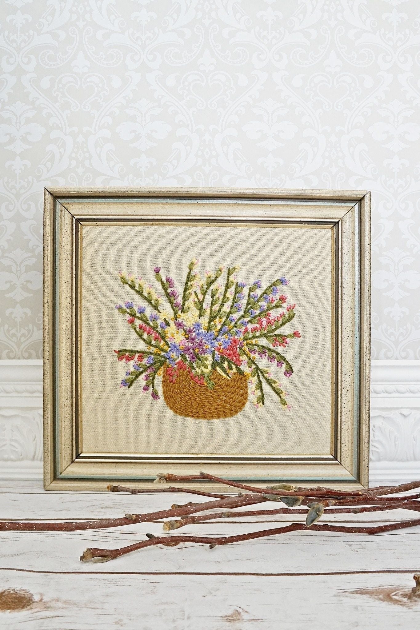 Needlepoint Bouquet Wall Art-closiTherapi | vinTage