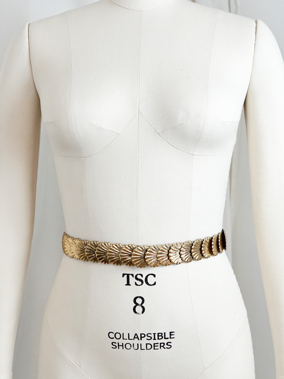 Vintage Gold Seashell Stretch Belt – therapi display picture 2