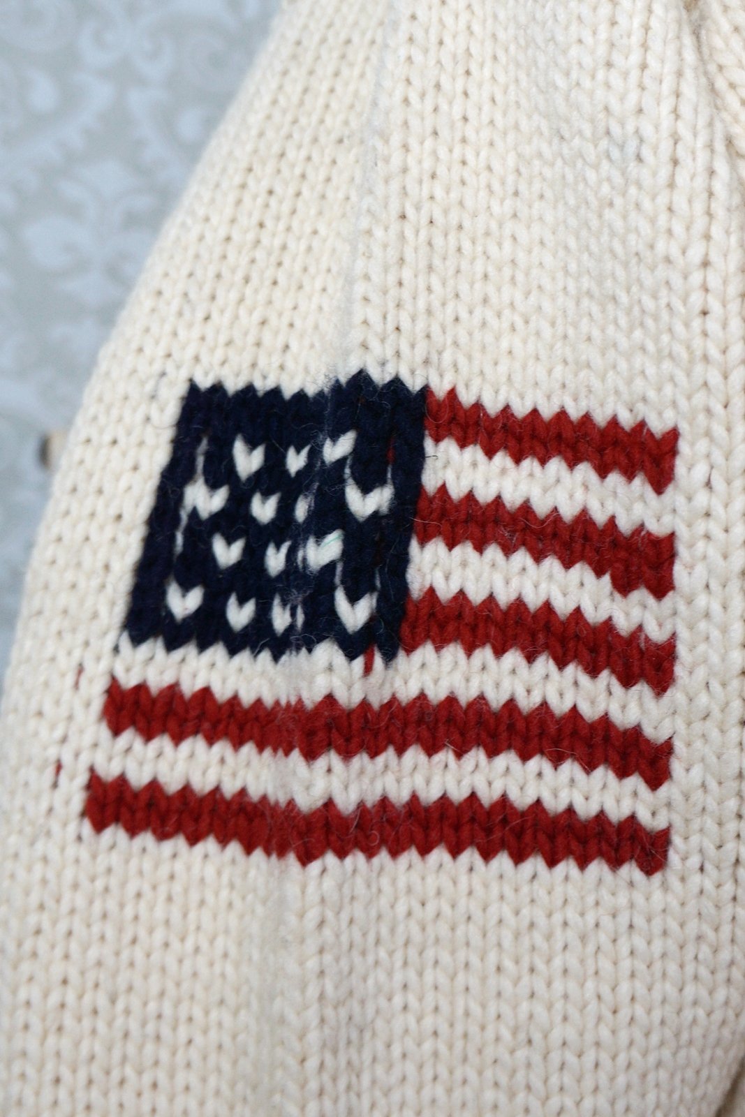 Vintage Handmade American Flag Sweater-closiTherapi | vinTage