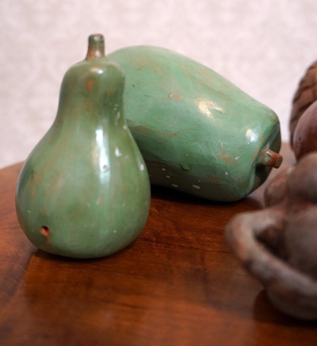 Vintage Handmade Earthy Ceramic Fruit Set-closiTherapi | vinTage