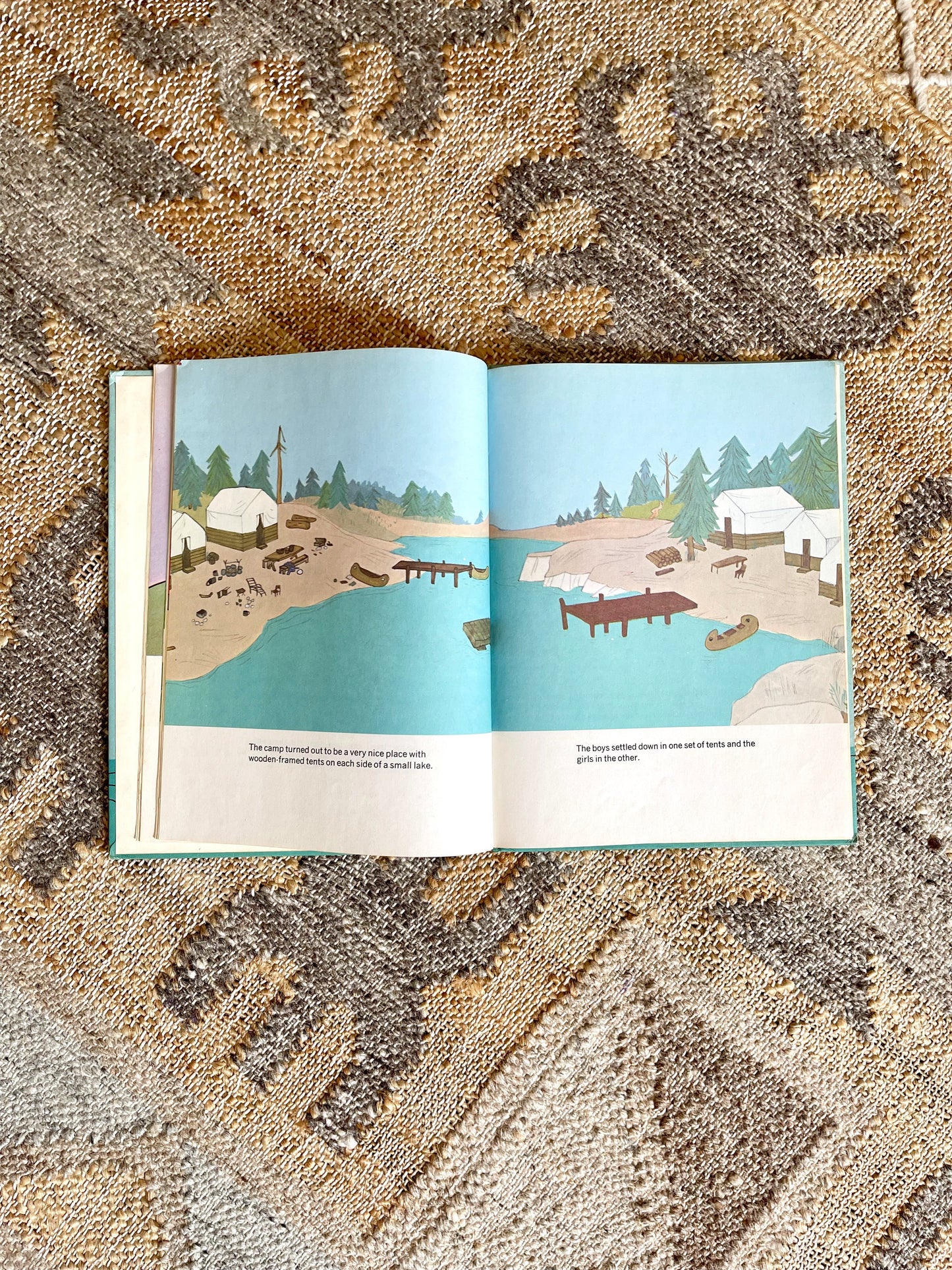 Vintage It Was a Short Summer Charlie Brown Book-closiTherapi | vinTage