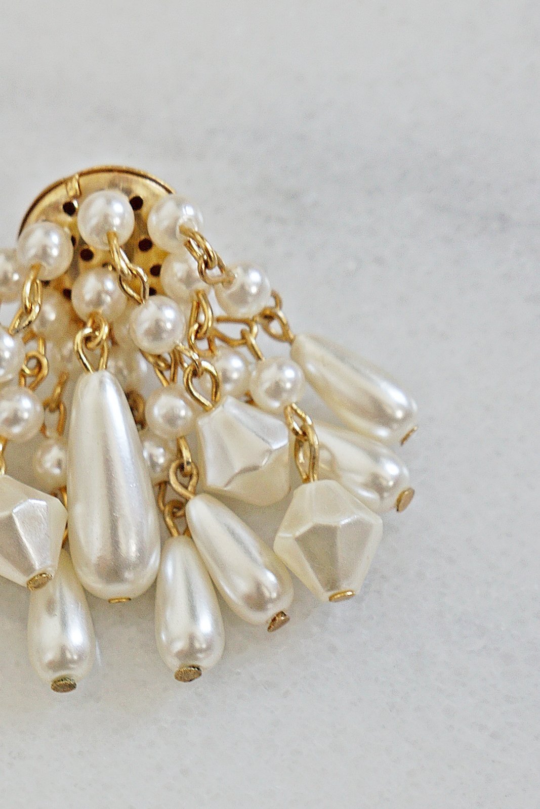 Vintage Pearl Cluster Chandelier Earrings-closiTherapi | vinTage