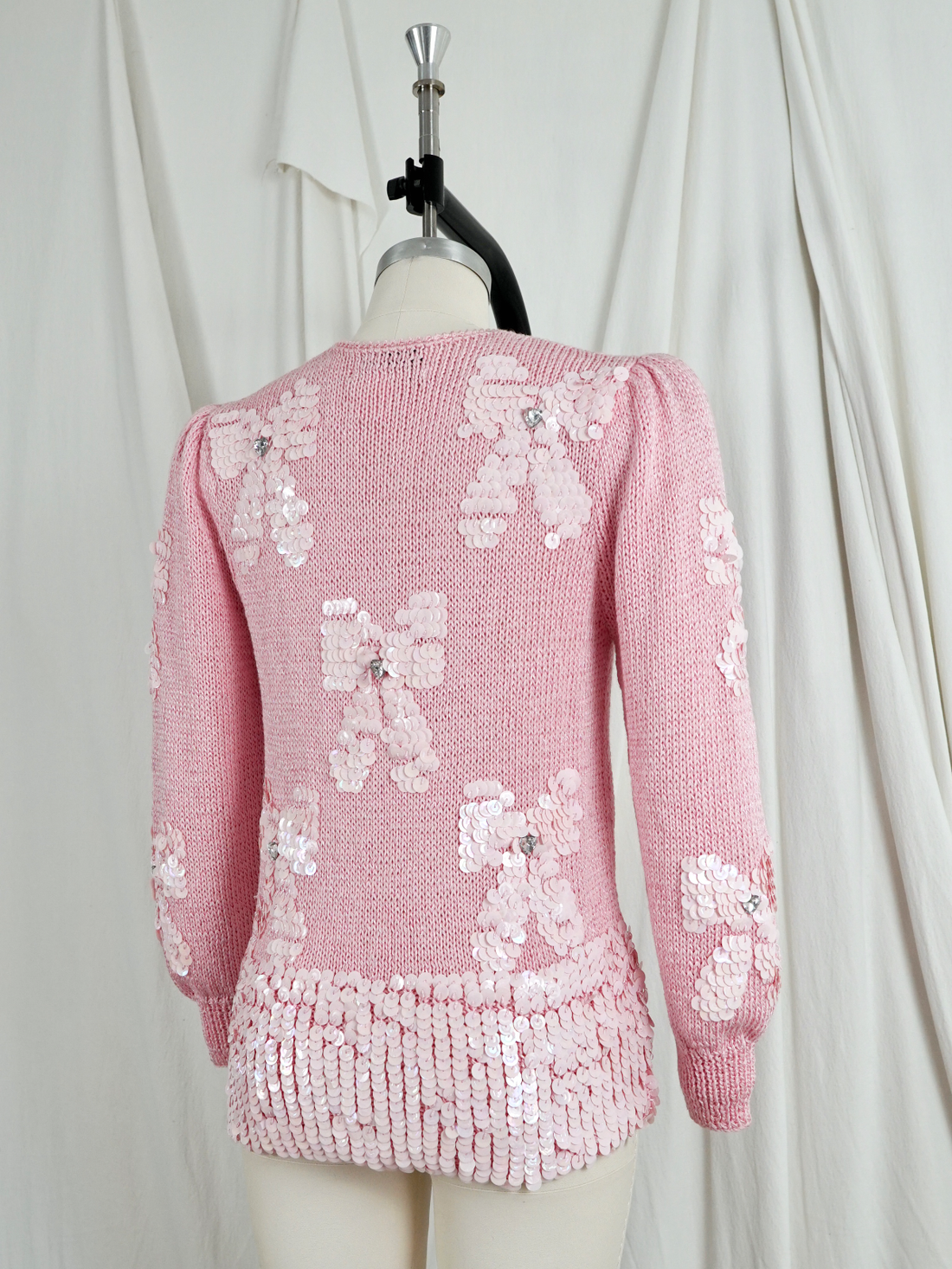 Vintage Pink Sweetheart Bow Sweater-closiTherapi | vinTage