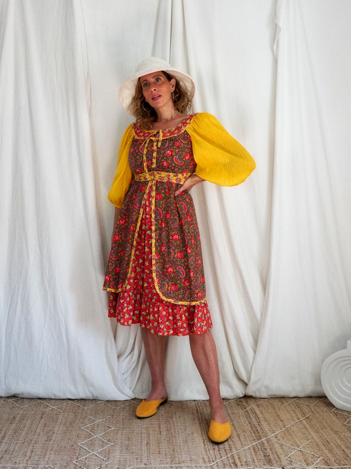 Vintage Prairie Rose Peasant Dress Vintage Prairie Rose Peasant Dress