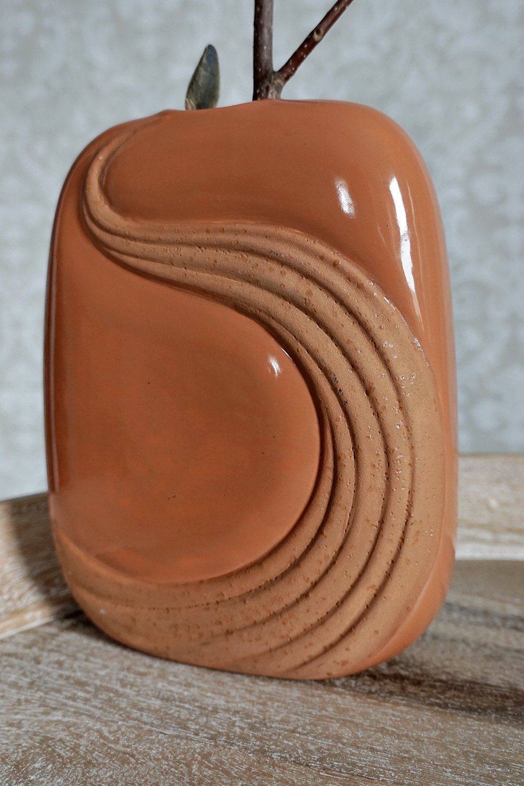 Vintage Winding Wave Ceramic Vase-closiTherapi | vinTage