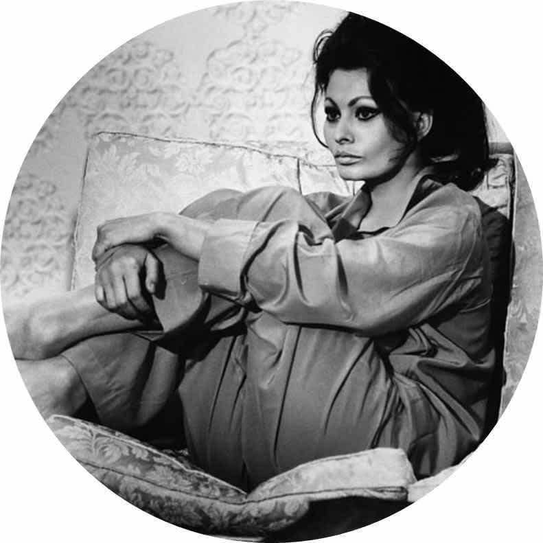 Temptress + Fashion Icon | Sophia Loren - Clositherapi Vintage