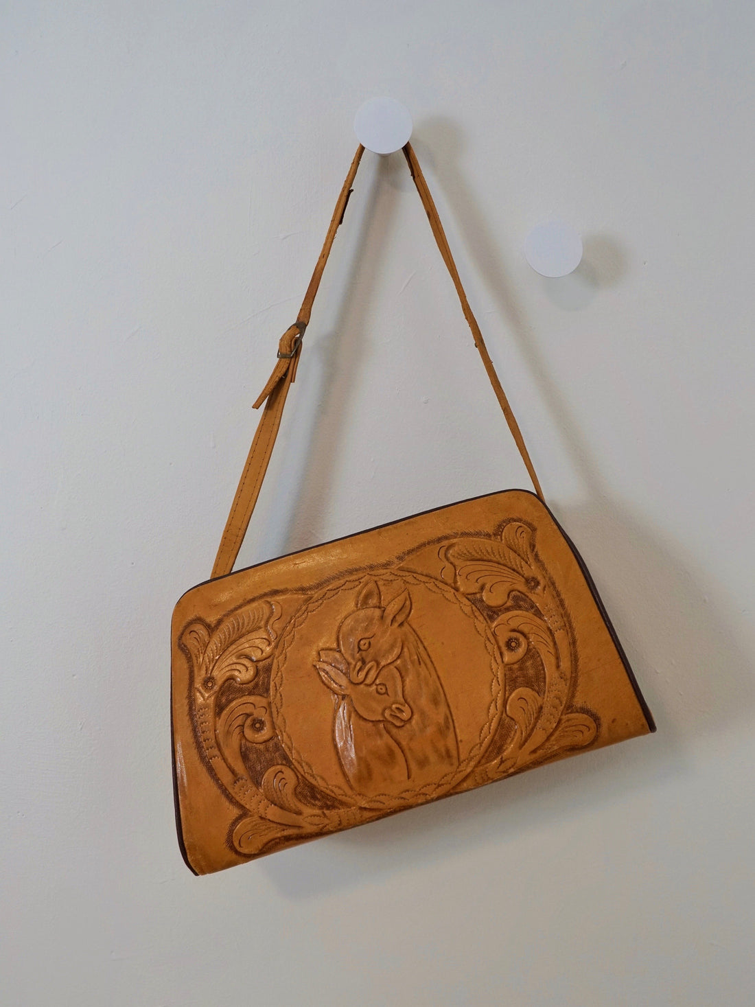 70's Tooled Leather Llama Bag-closiTherapi | vinTage