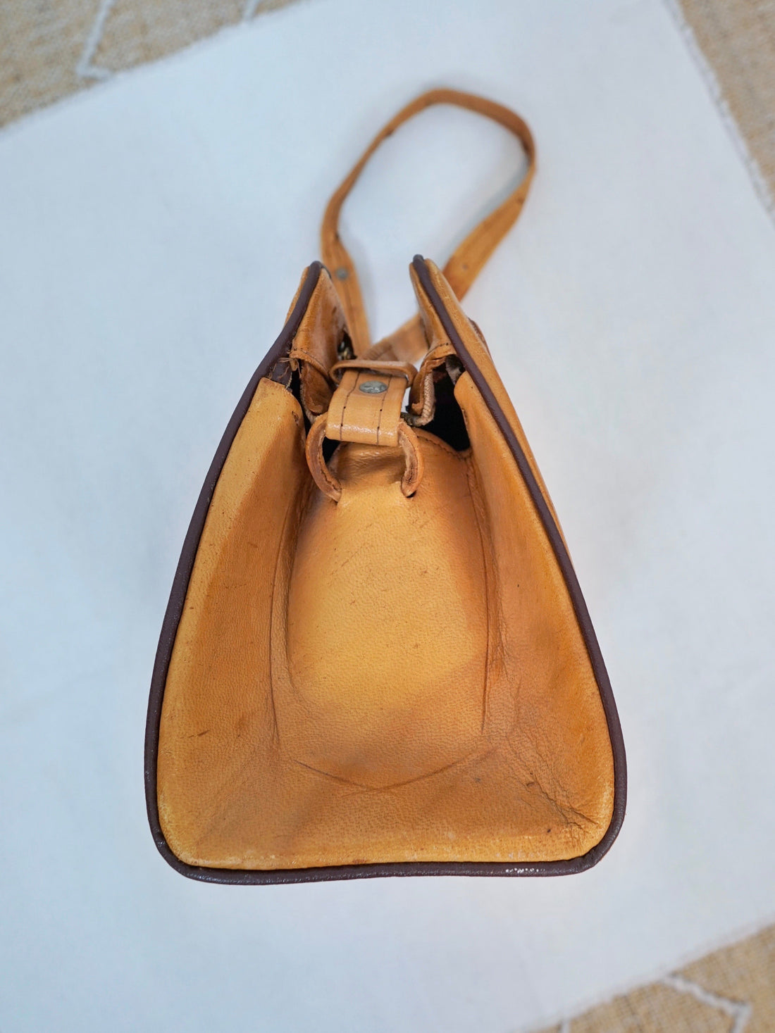 70's Tooled Leather Llama Bag-closiTherapi | vinTage