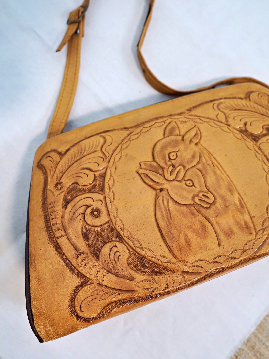 70's Tooled Leather Llama Bag-closiTherapi | vinTage