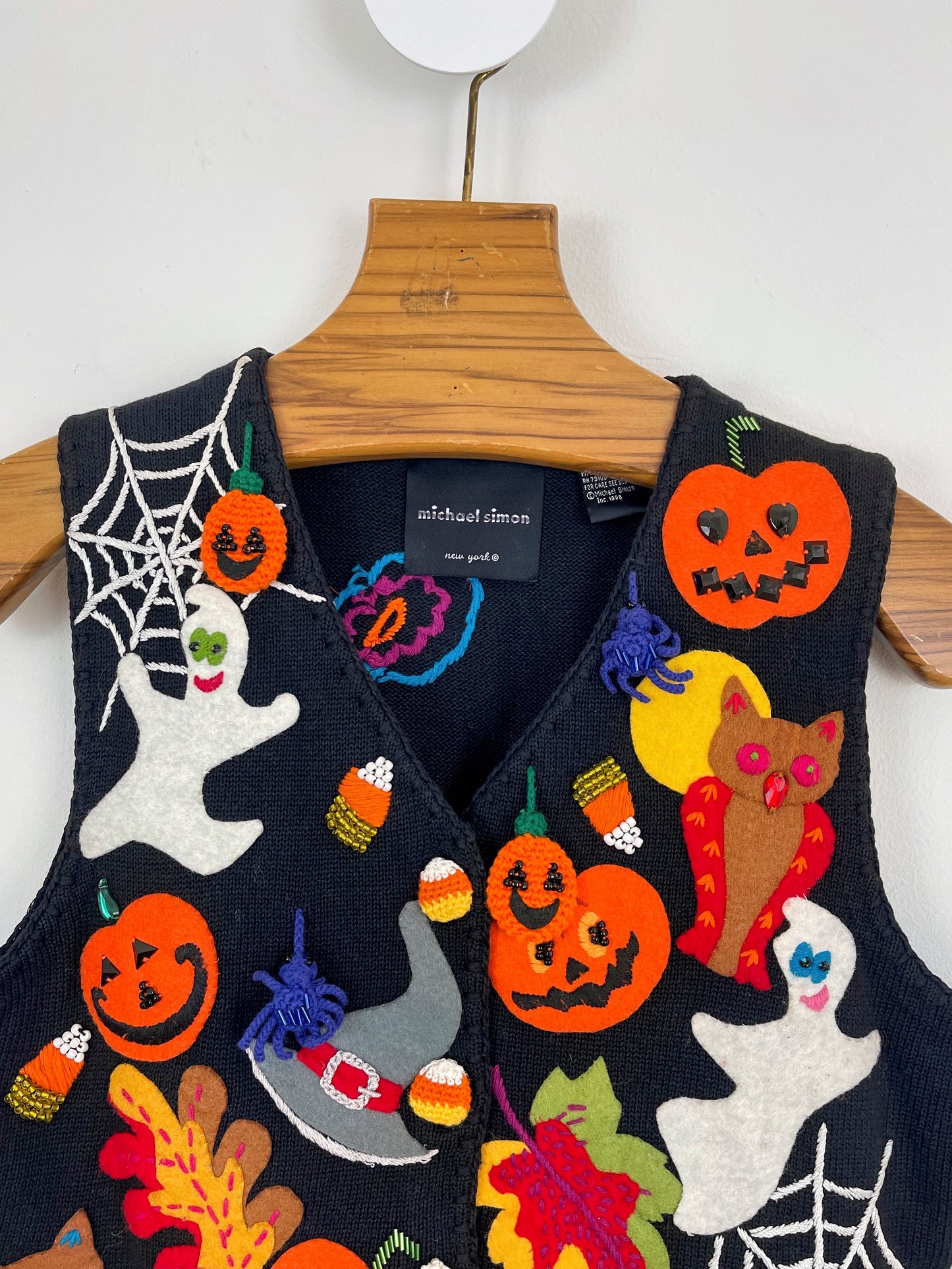Michael Simon Halloween Sweater Vest-closiTherapi | vinTage