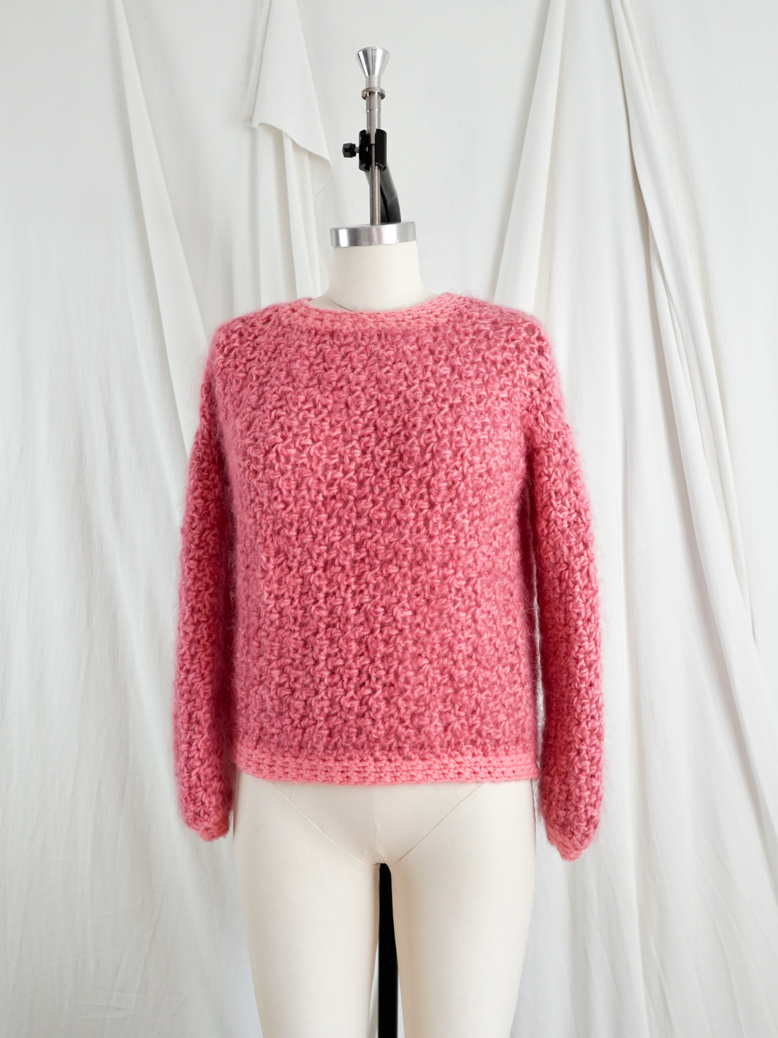 Vinage Handknit Pink Mohair Sweater-closiTherapi | vinTage