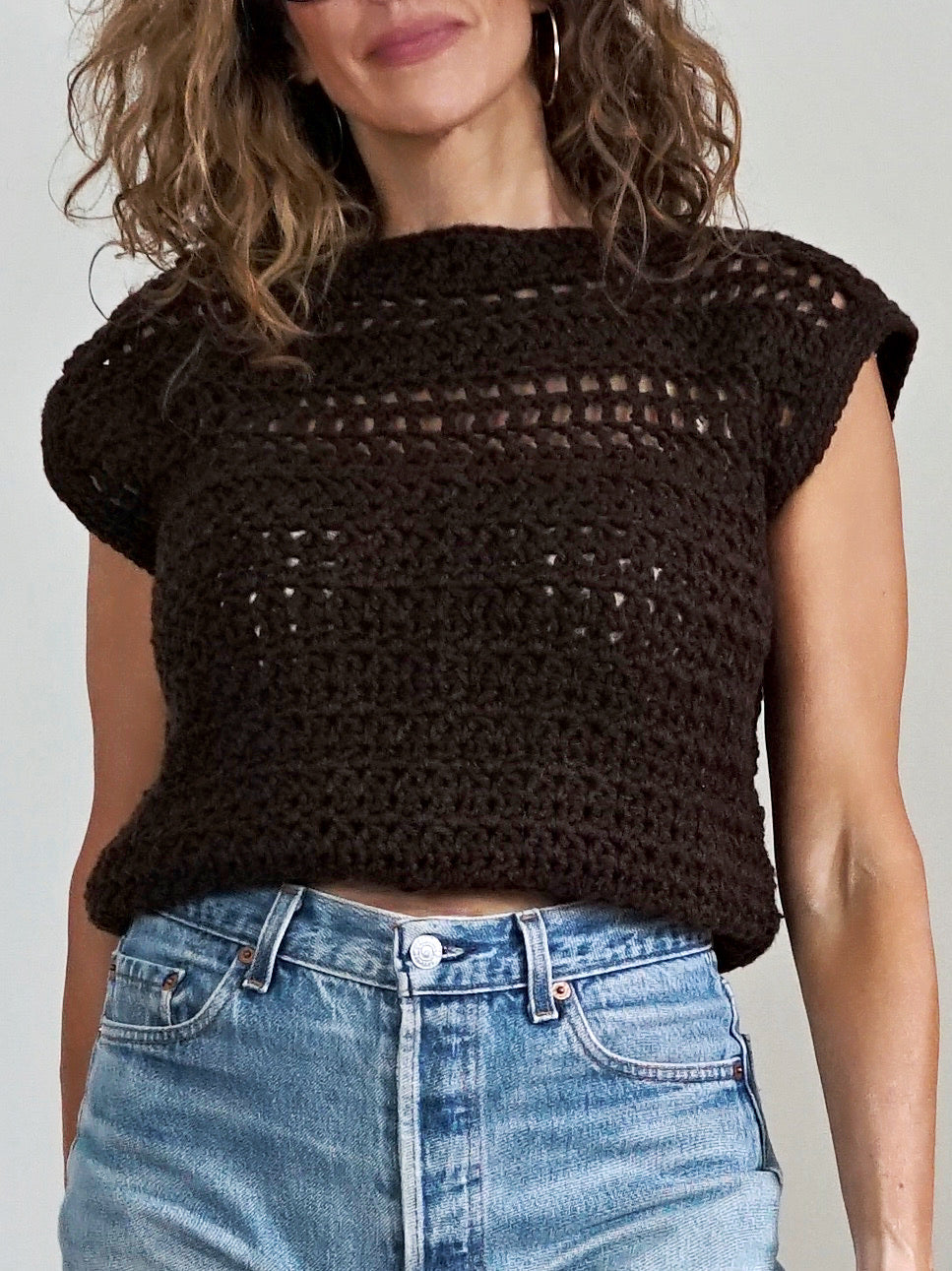 Vintage 60's Crochet Carob Top-closiTherapi | vinTage