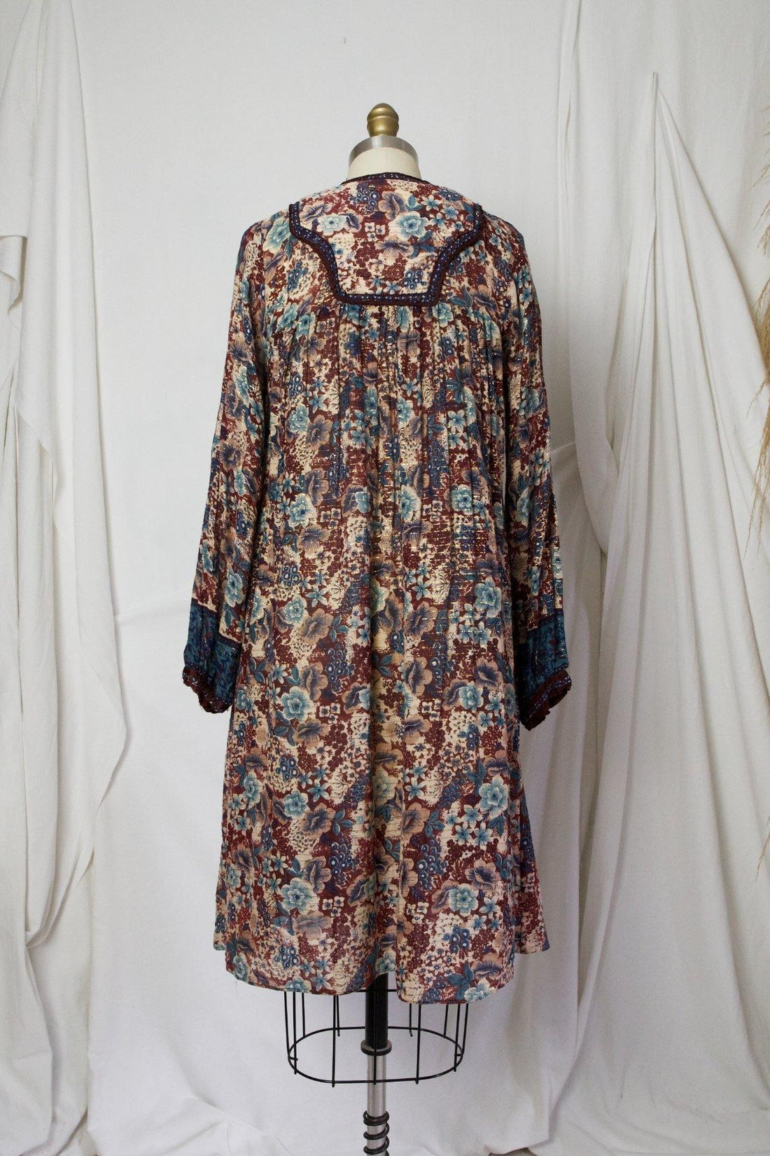Vintage 70's Gauze Floral Dress-closiTherapi | vinTage