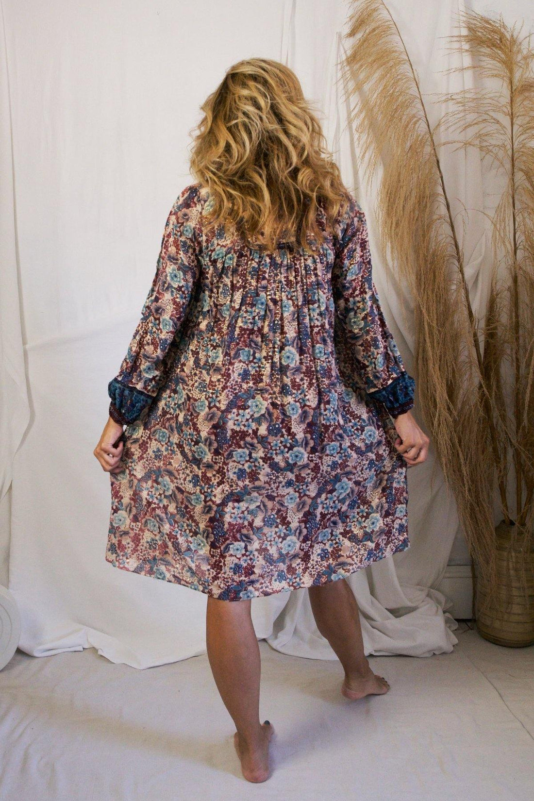 Vintage 70's Gauze Floral Dress-closiTherapi | vinTage
