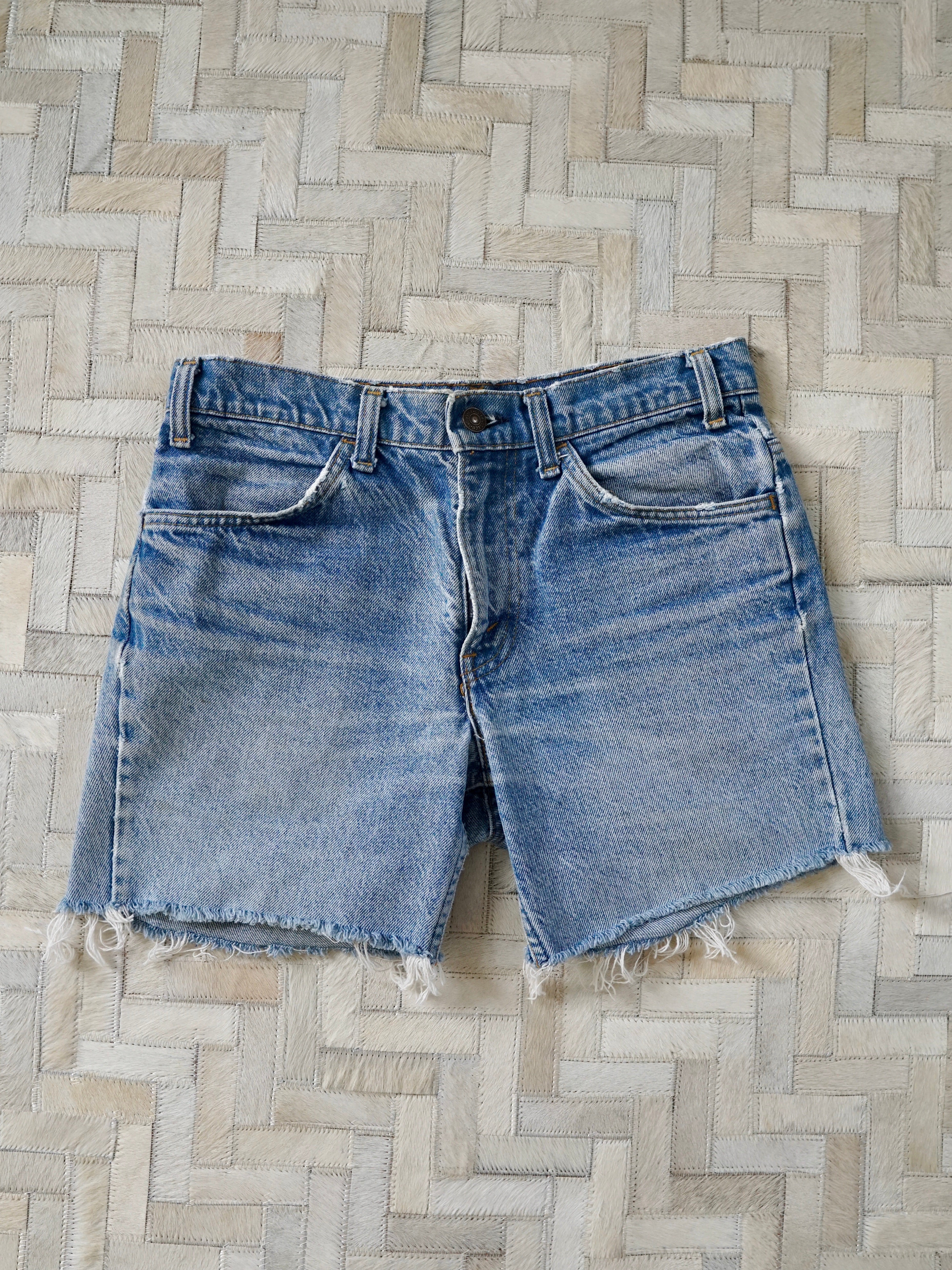 Vintage 1970s Levi Denim Cut Off Jean Shorts - 29