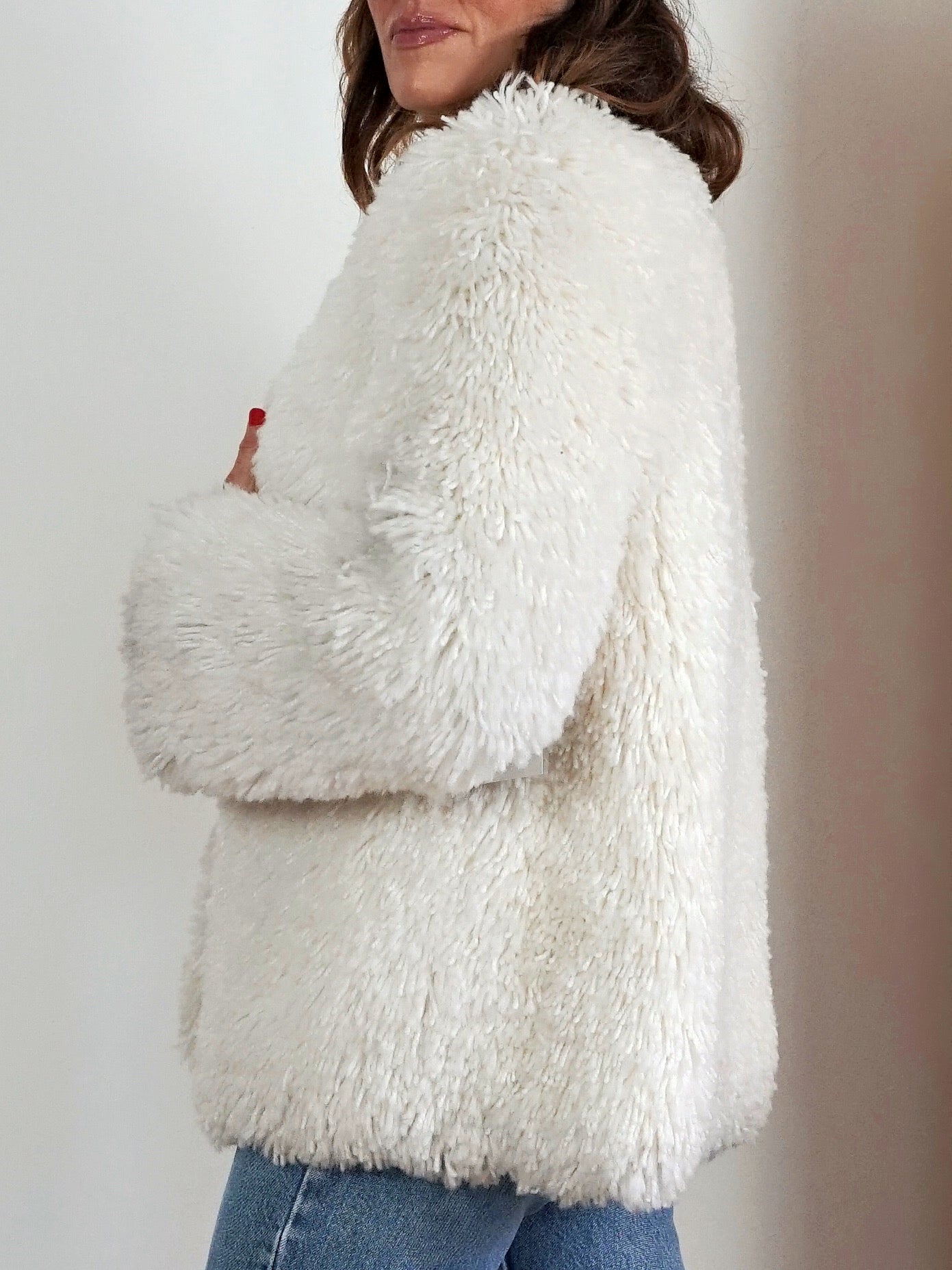 Vintage 70's Vanilla Shag Carpet Jacket-closiTherapi | vinTage