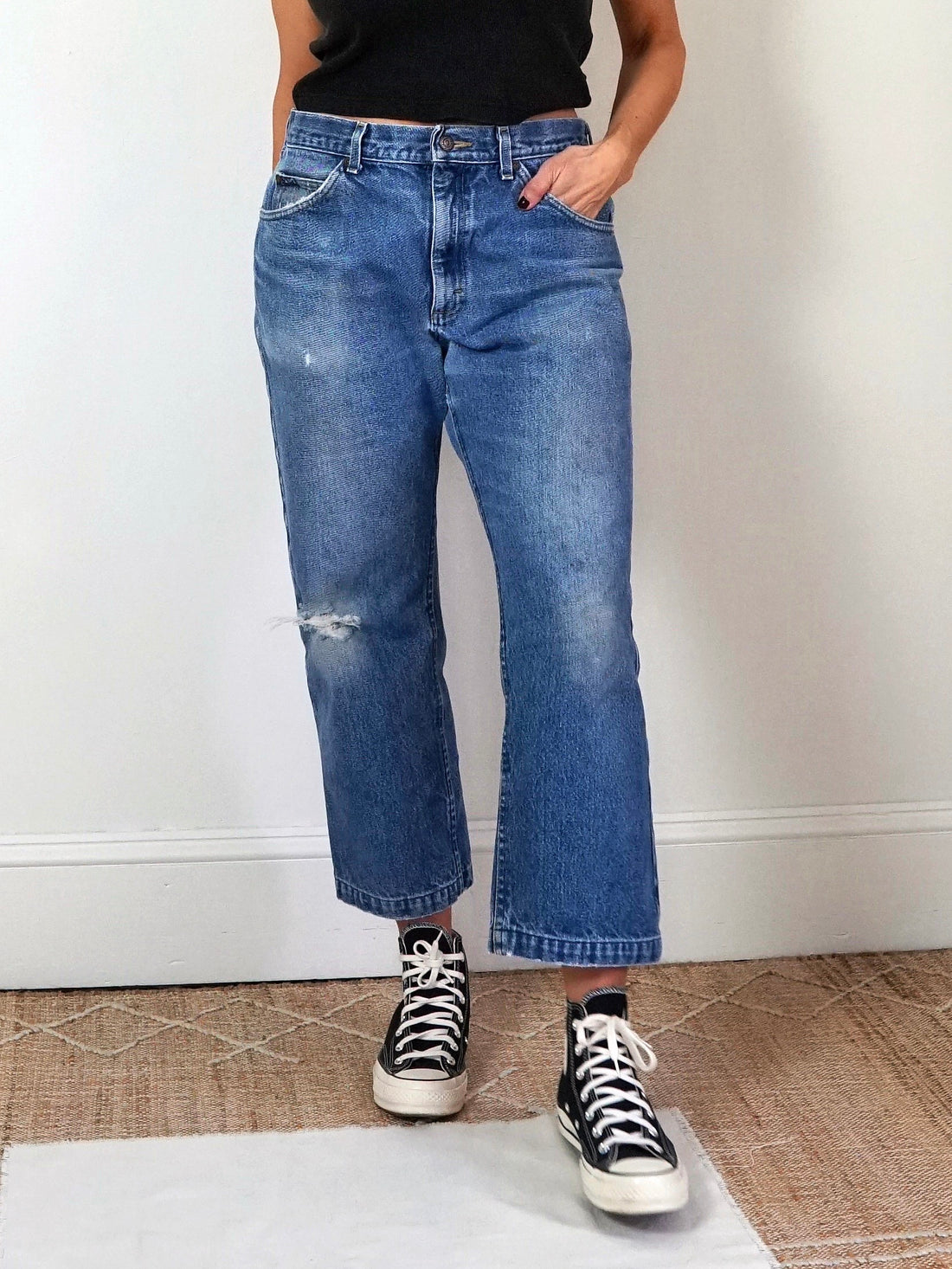 Vintage 80's Lee Cropped Jeans - 33" Waist-closiTherapi | vinTage