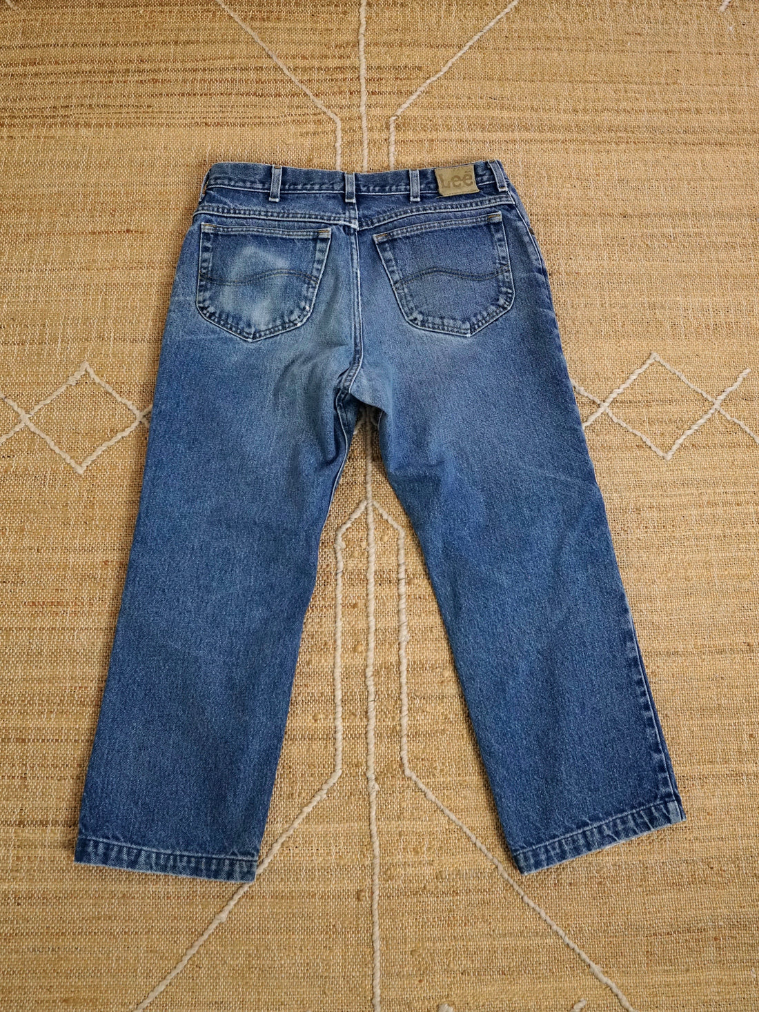 Vintage 80's Lee Cropped Jeans - 33" Waist-closiTherapi | vinTage