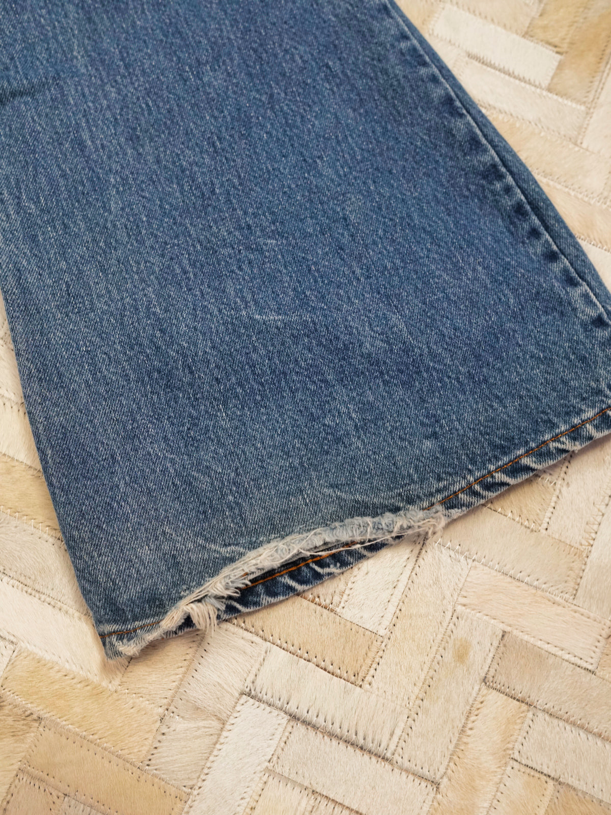 Vintage 80's Levi's 684 Orange Tab Bell Jeans - 28