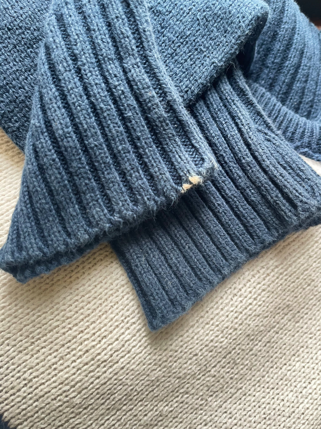 Vintage 84' Penn State Sweater-closiTherapi | vinTage