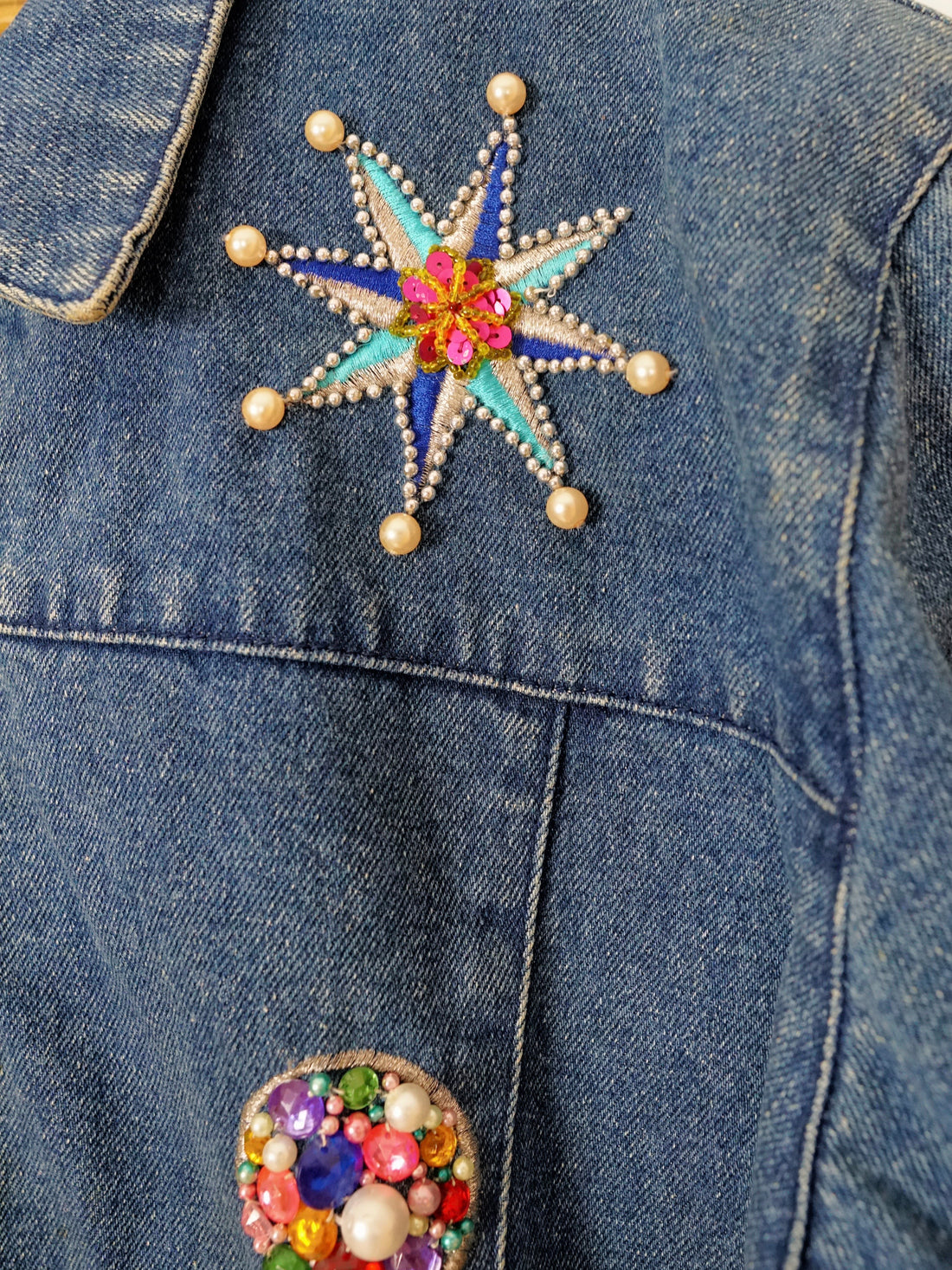 Vintage Bedazzled Heart Denim Jacket-closiTherapi | vinTage