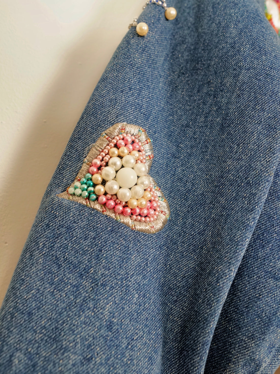 Vintage Bedazzled Heart Denim Jacket-closiTherapi | vinTage