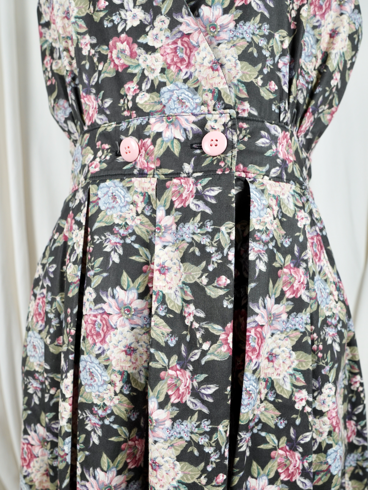 Vintage Floral Romantic Pleated Dress-closiTherapi | vinTage