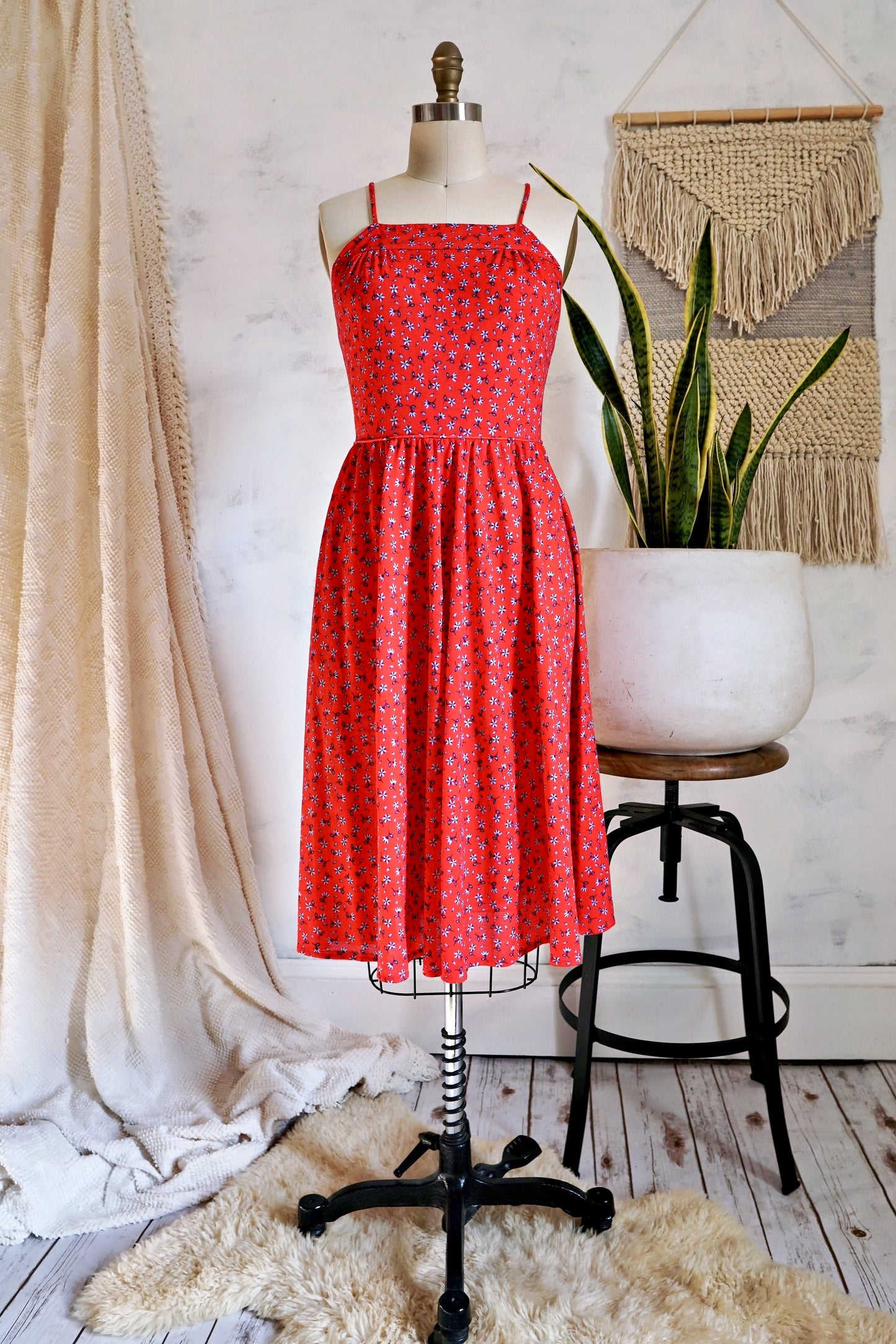 Vintage Floral Tie Back Dress-closiTherapi | vinTage