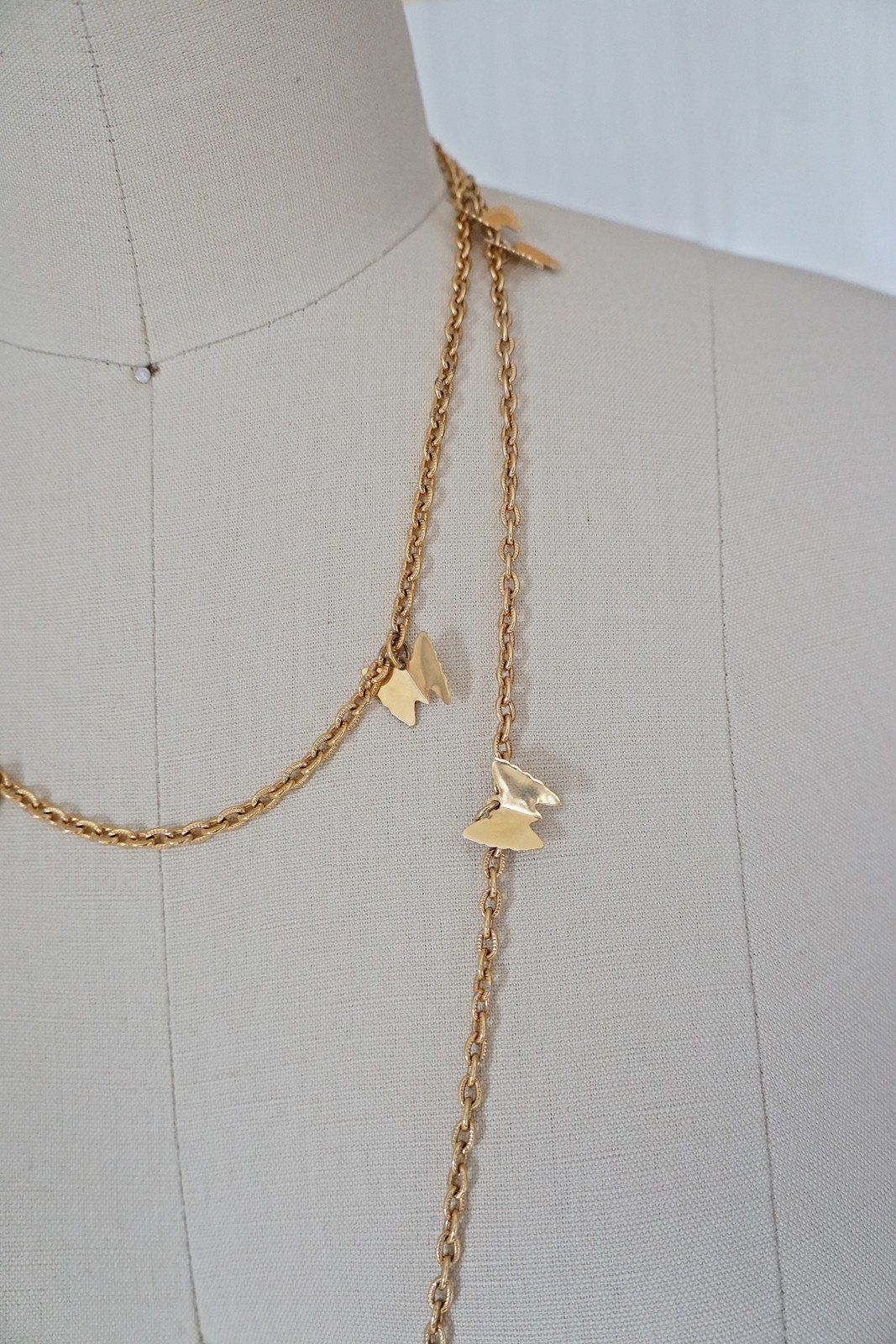 Vintage Golden Butterfly Necklace-closiTherapi | vinTage