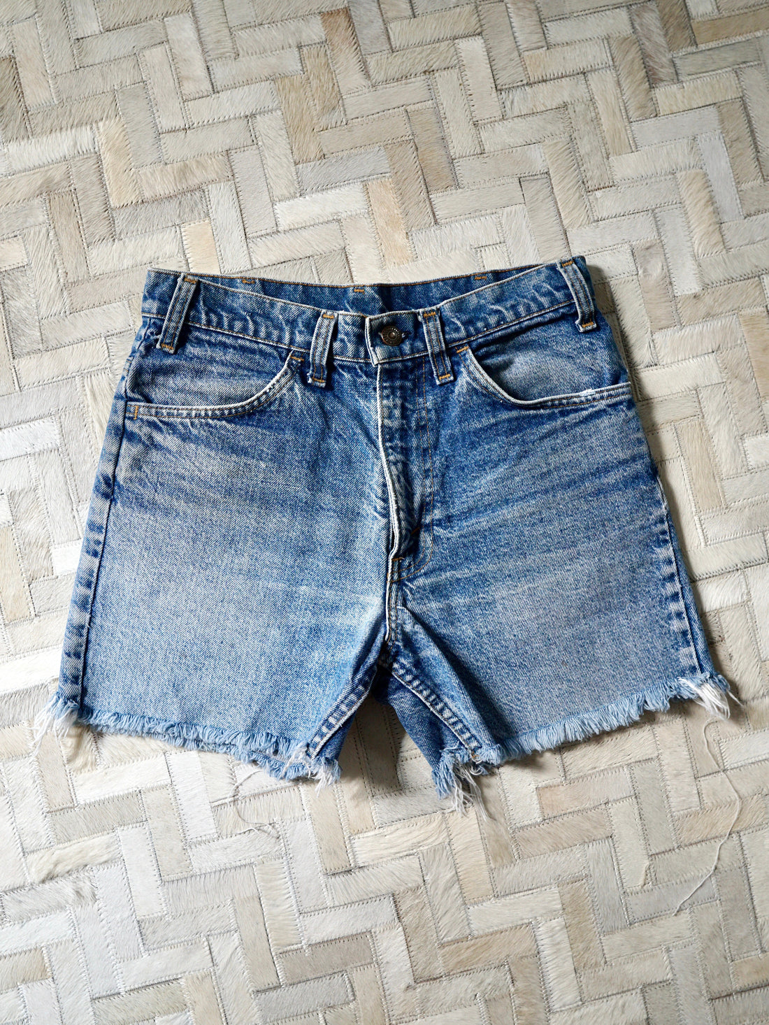 Vintage Levi's Denim Cut Off Jean Shorts - 28" Waist-closiTherapi | vinTage