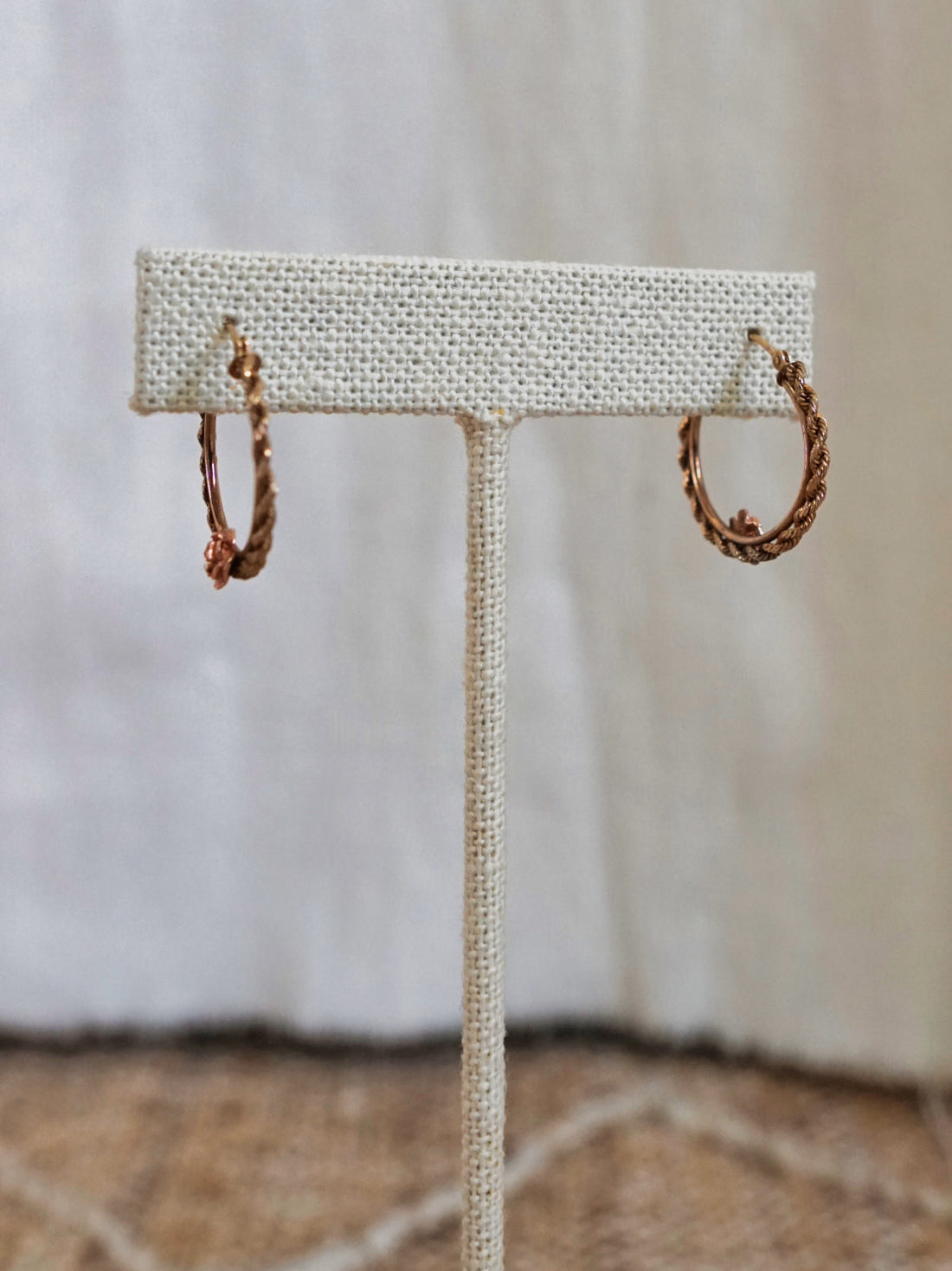 Vintage Rosebud 10k Gold Braided Hoop Earrings-closiTherapi | vinTage