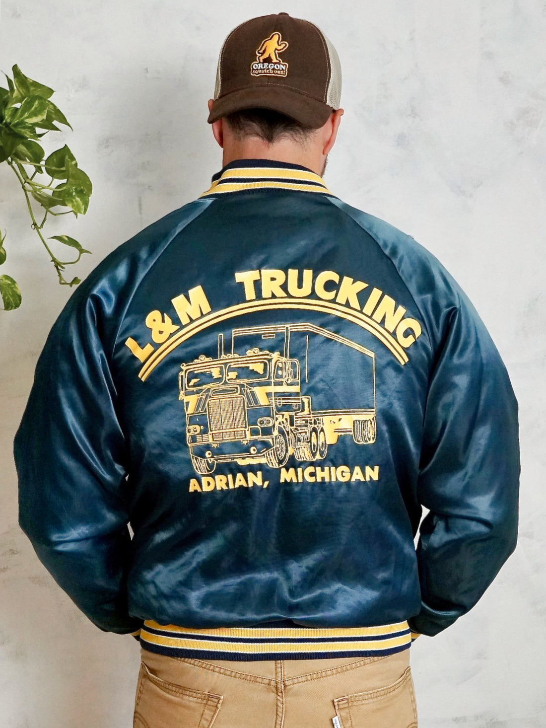 Vintage Satin Trucker Jacket-closiTherapi | vinTage
