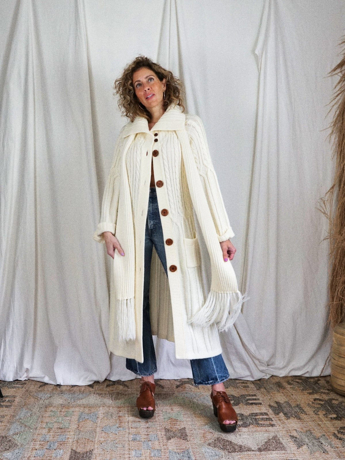 Vintage Vanilla Long Cable Knit Sweater-closiTherapi | vinTage