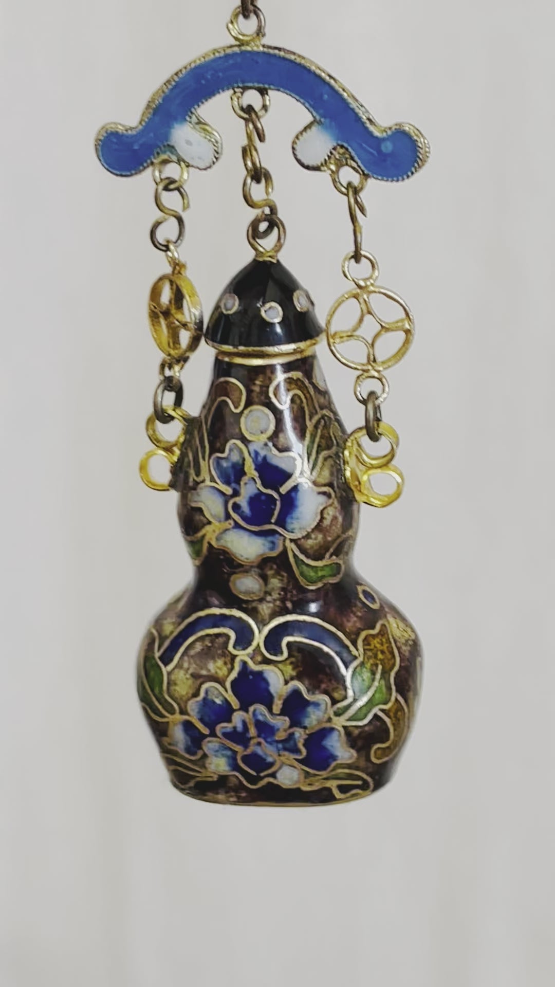 Vintage Chinese Cloisonné Vessel Pendant