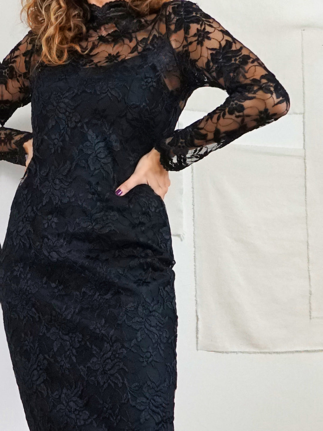 Black Lace High Neck Dress-closiTherapi | vinTage