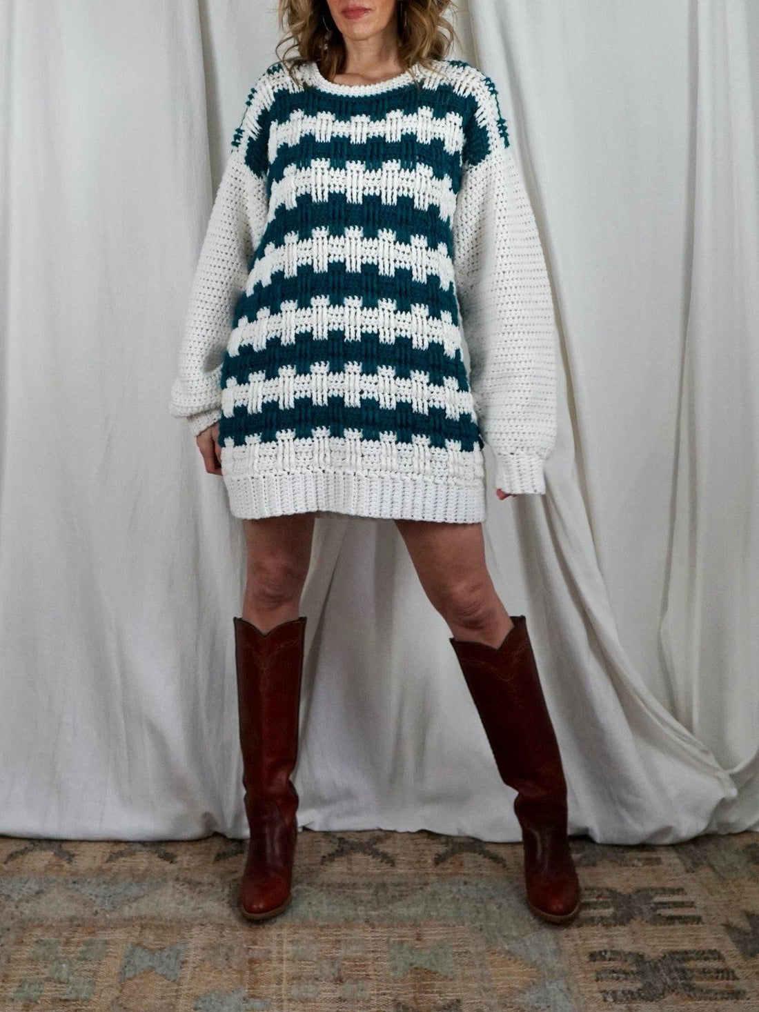 Handknit Chunky Crosshatch Sweater-closiTherapi | vinTage
