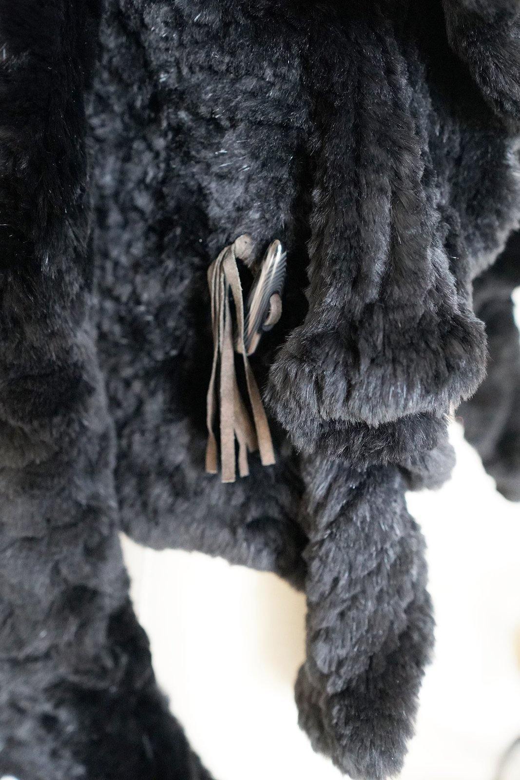 Handknit Noir Rabbit Fur Jacket-closiTherapi | vinTage