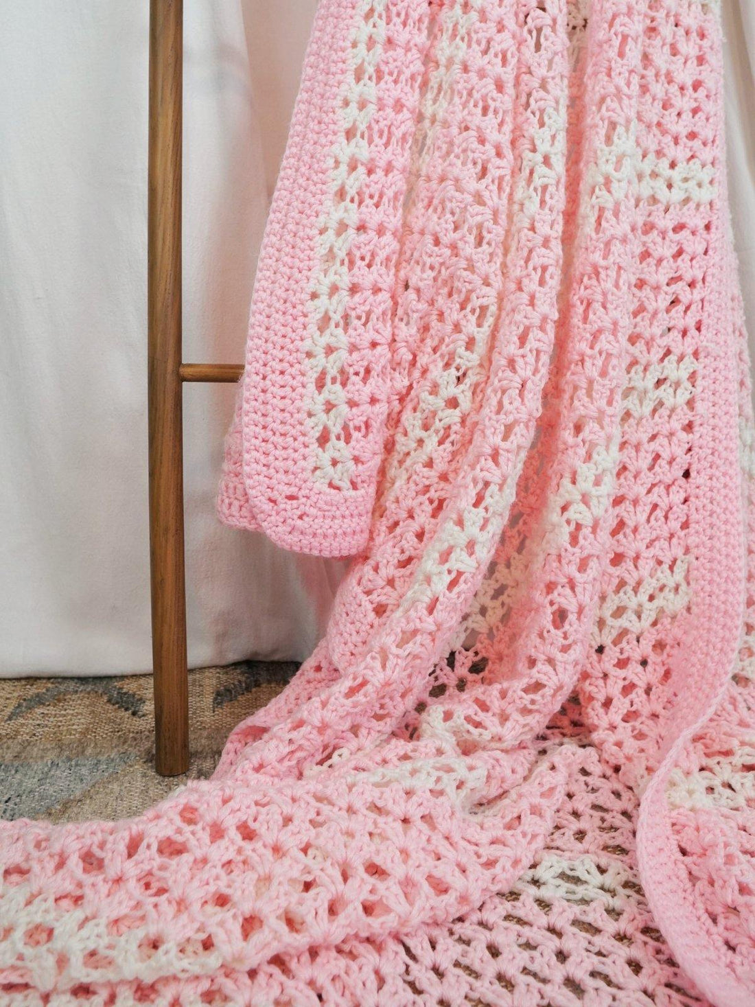 Handknit Taffy Pink Stripe Blanket-closiTherapi | vinTage