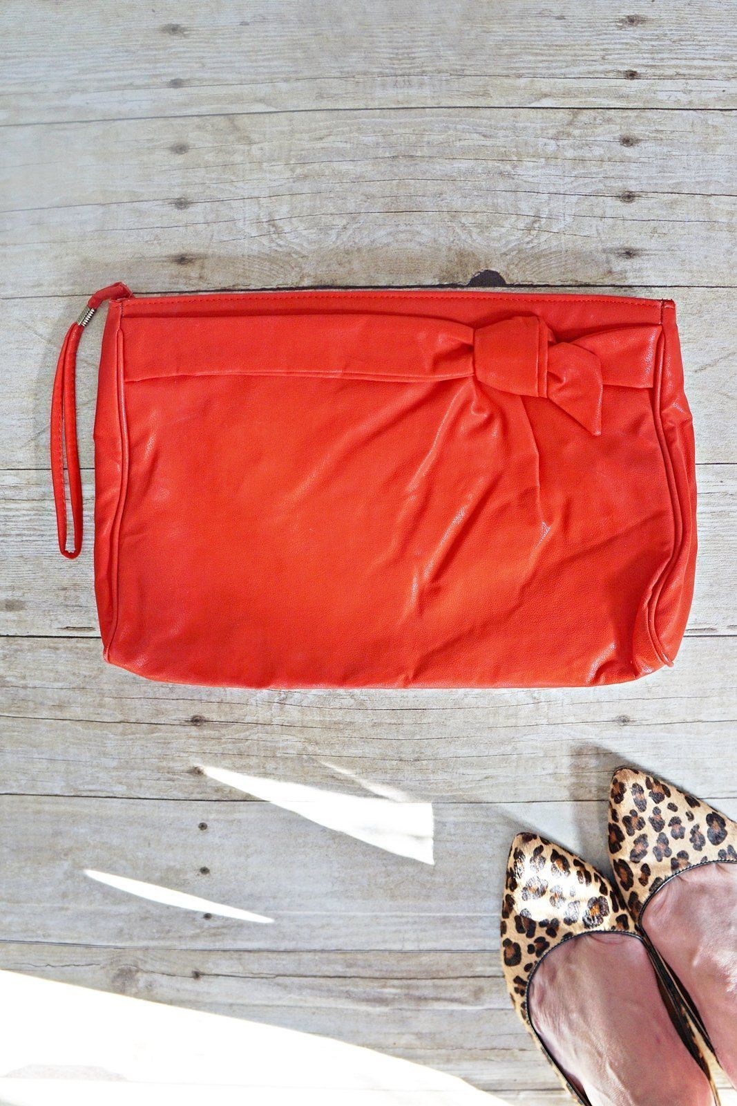 Lipstick Red Clutch Bag-closiTherapi | vinTage