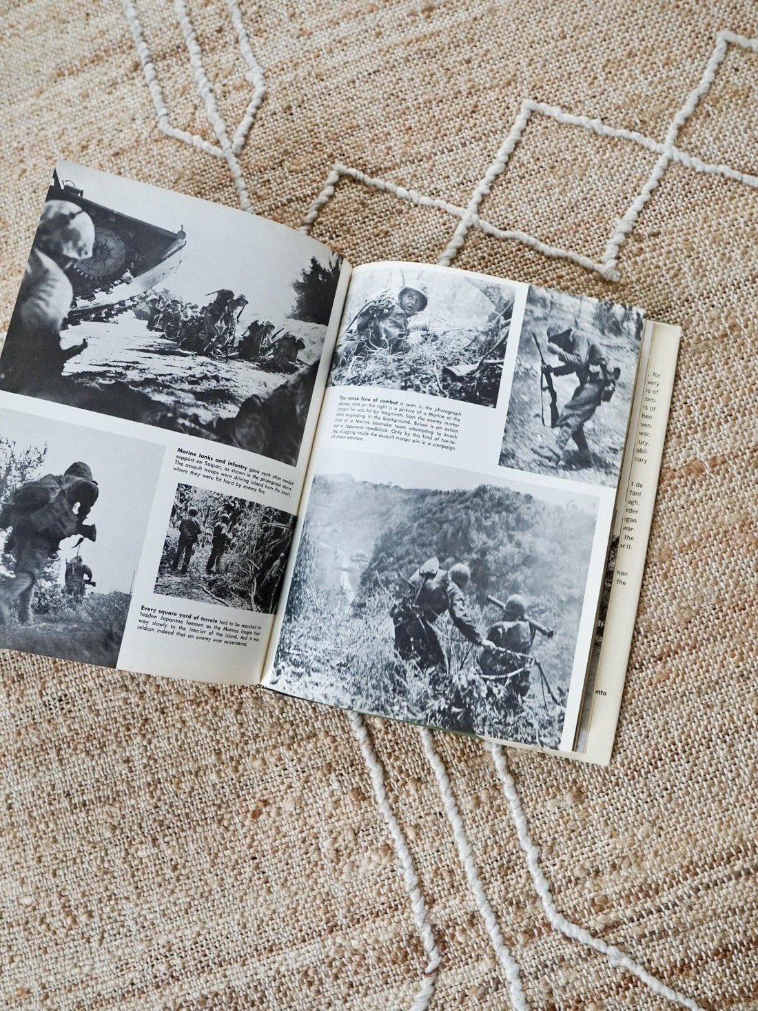 Vintage 1959 The United States Marines Book-closiTherapi | vinTage