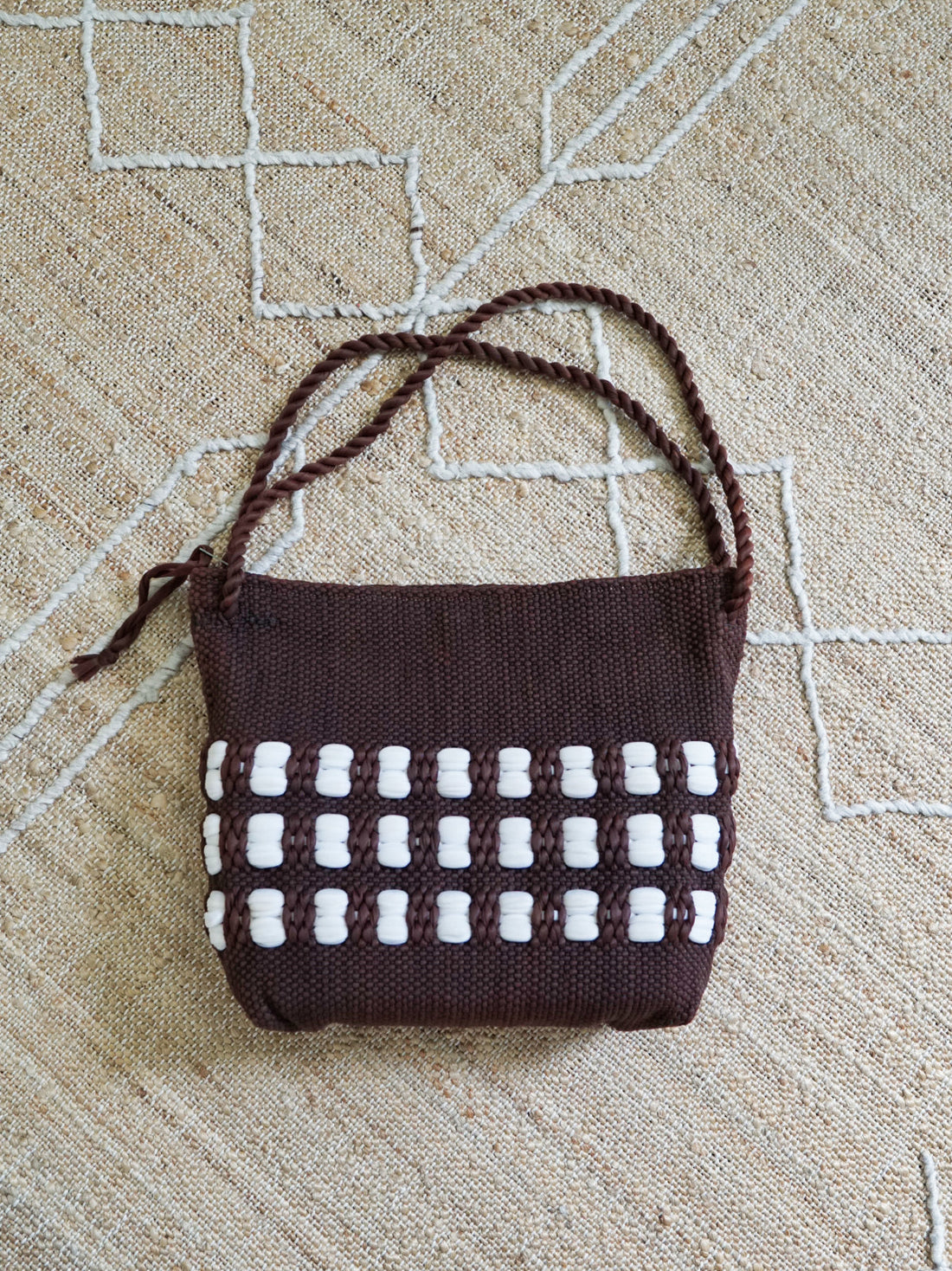 Vintage 40's Walnut Woven Bag-closiTherapi | vinTage