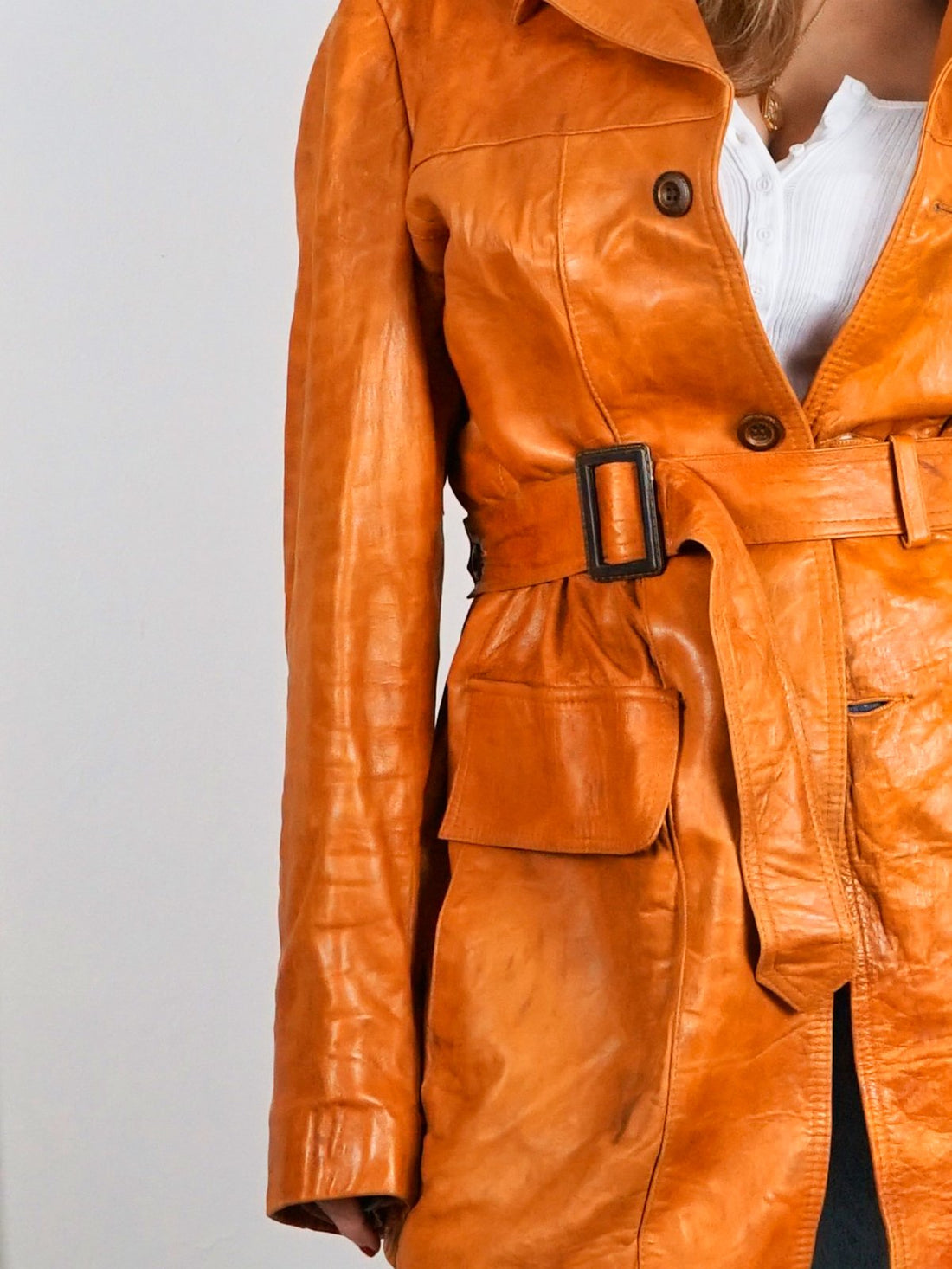 Vintage 70's Caramel Leather Coat-closiTherapi | vinTage